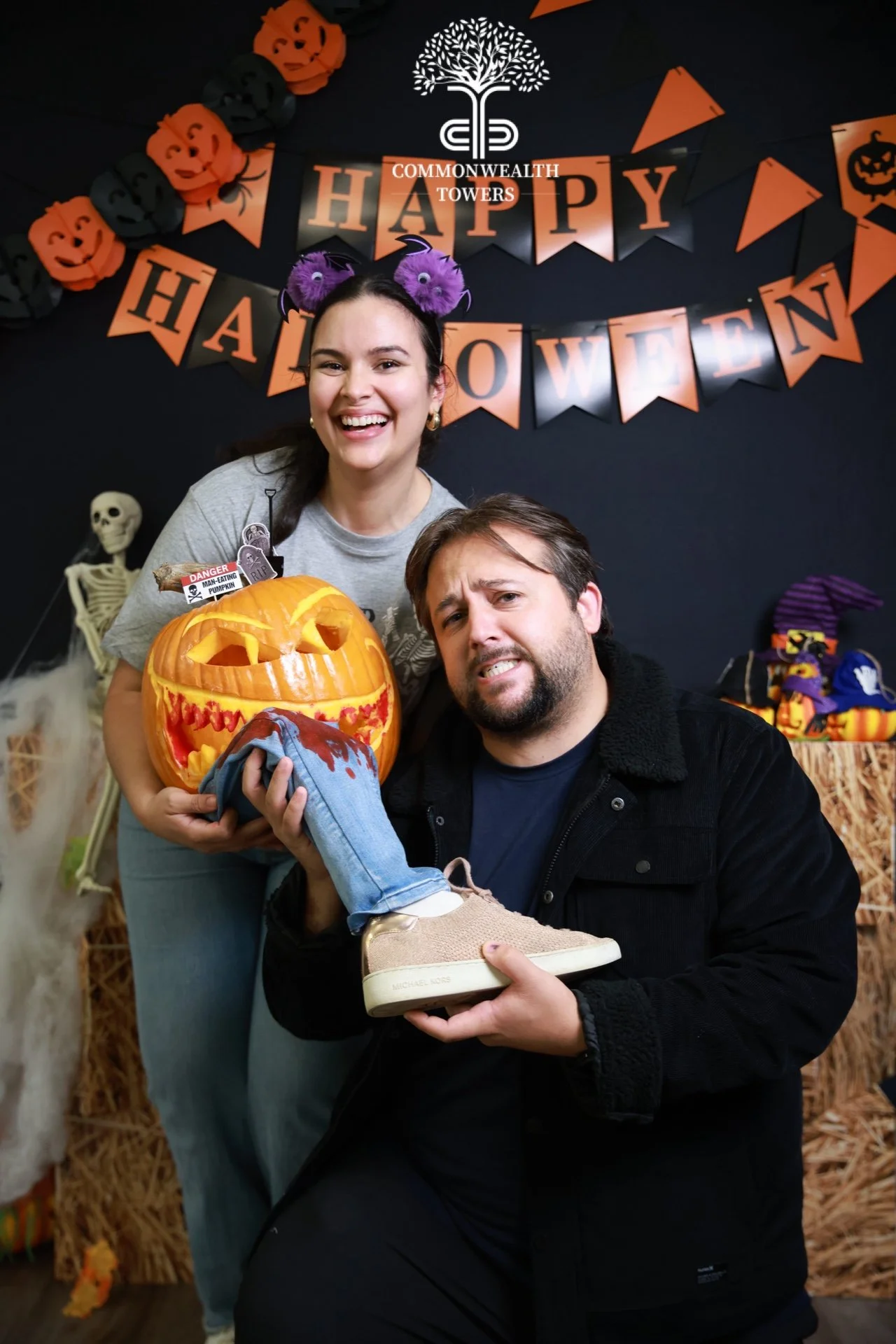 Portrait Lounge Toronto.jpg