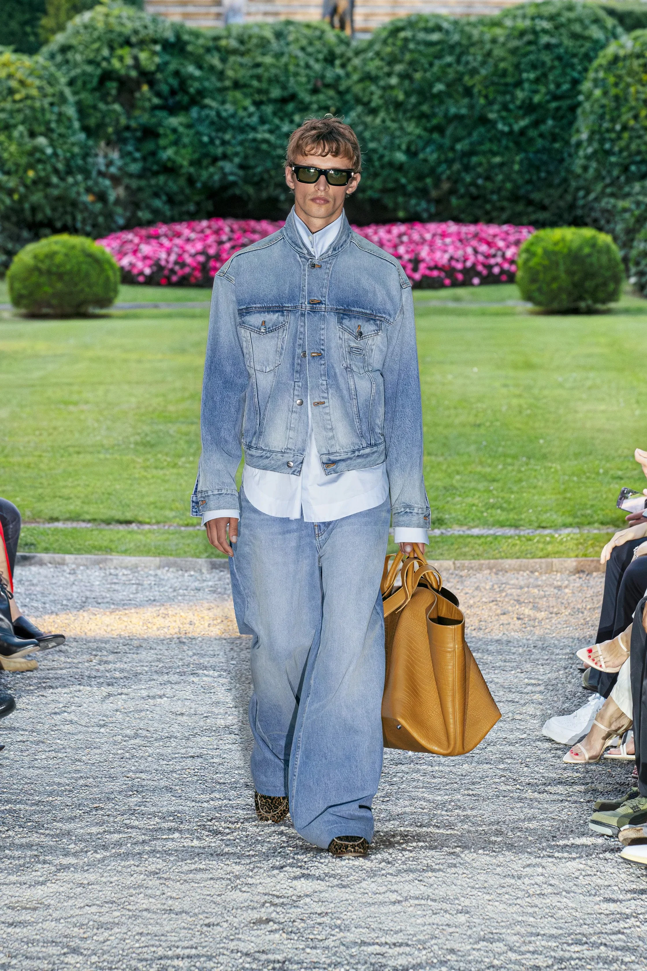 Look 5