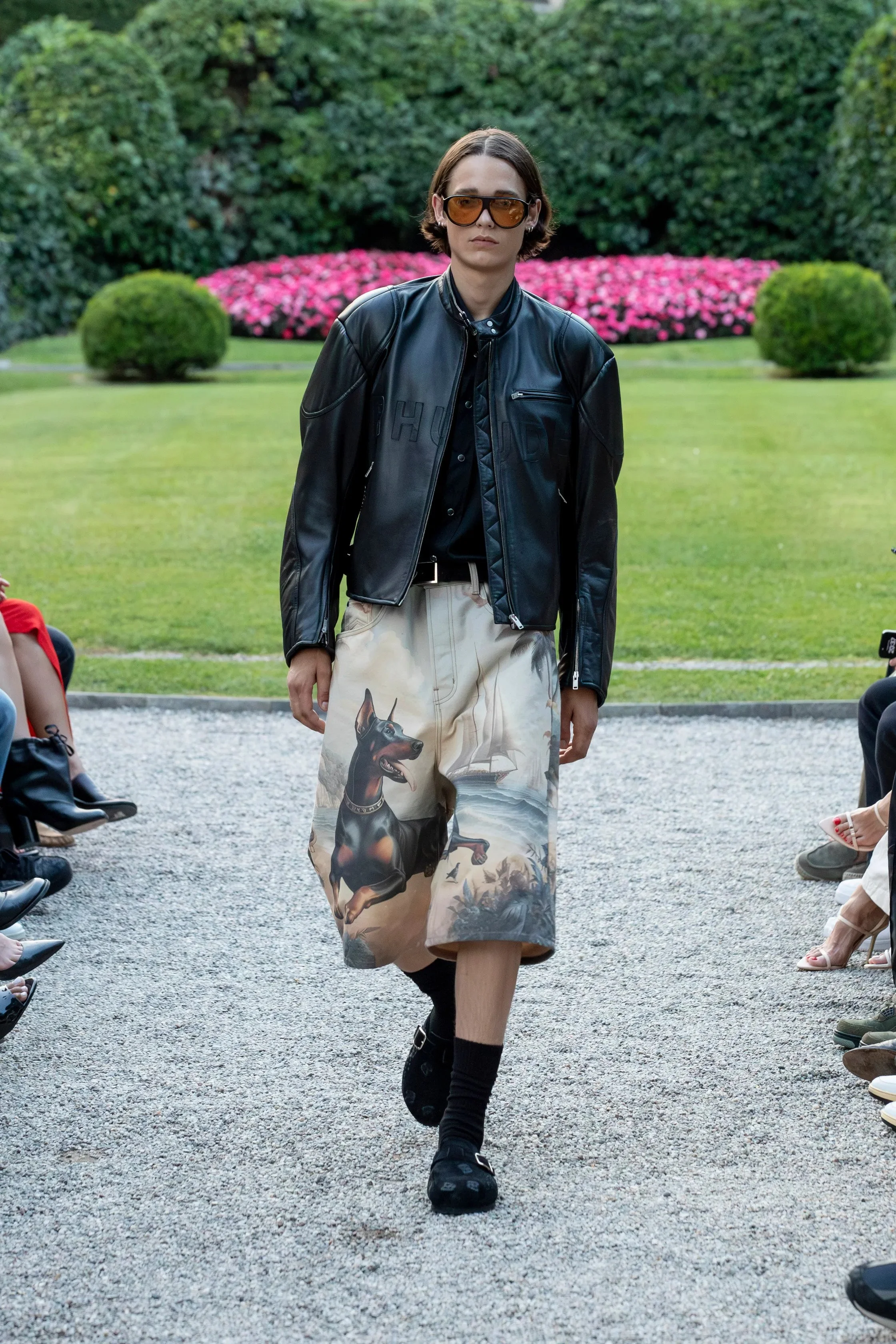 Look 15