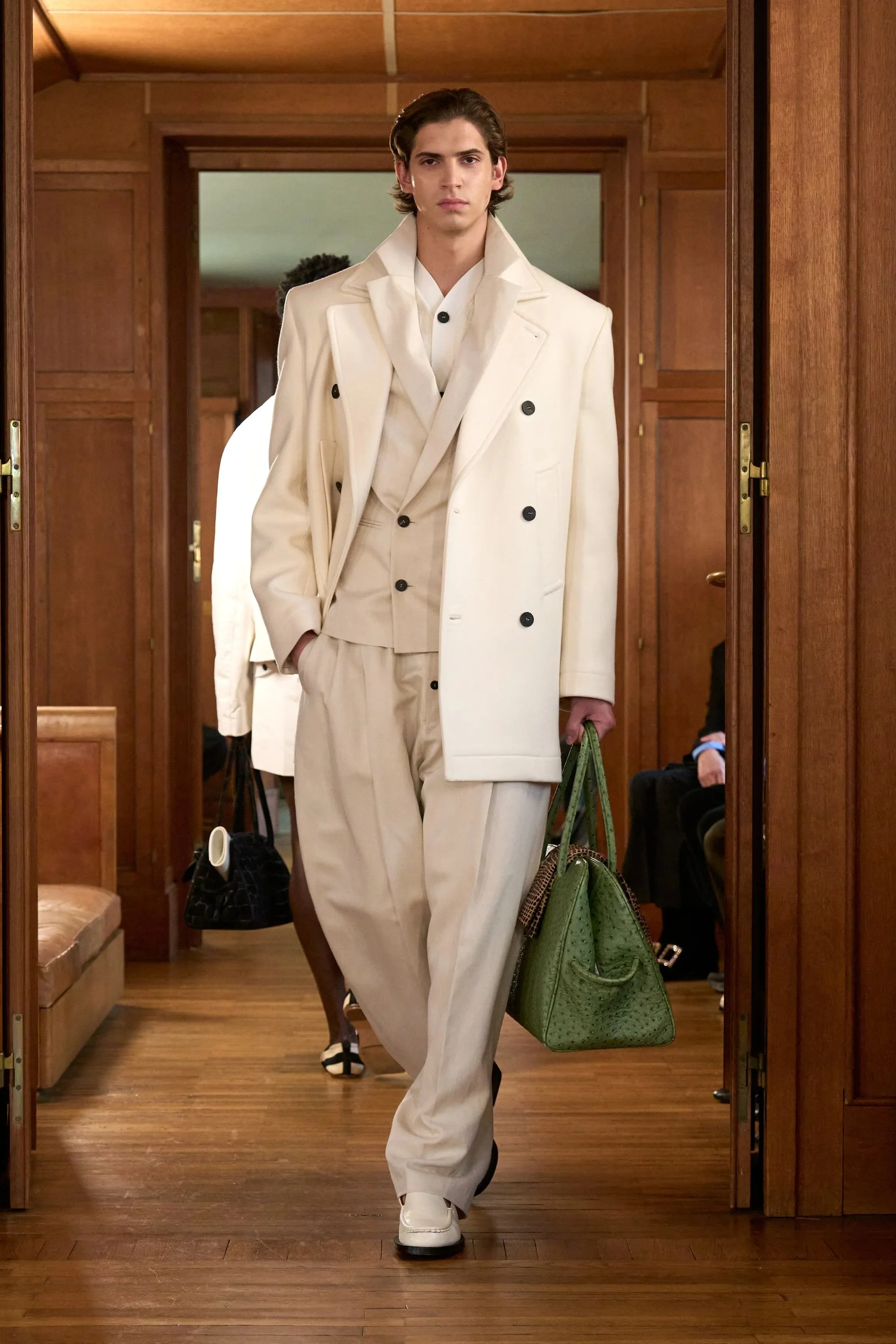 Look 29