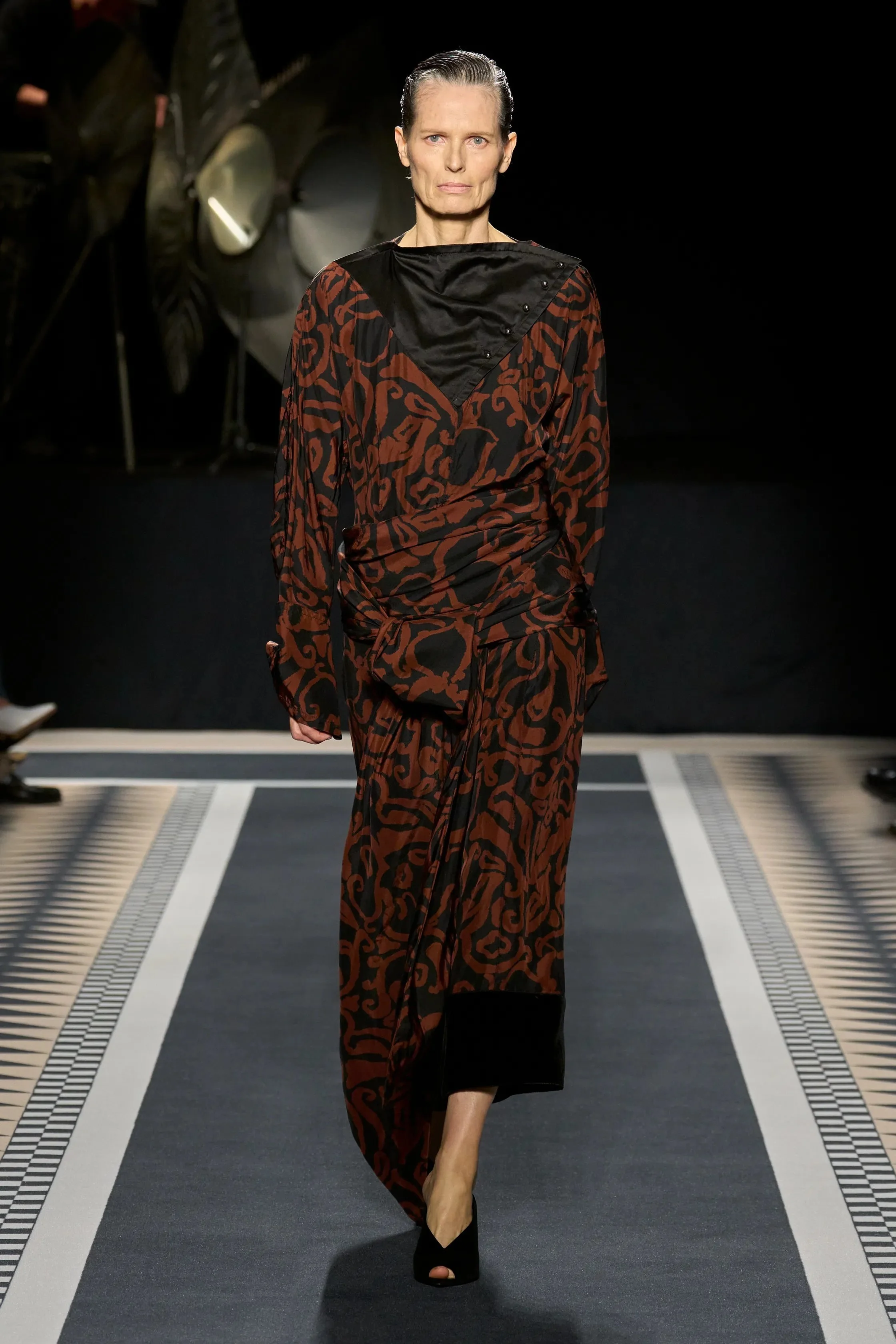 Look 12