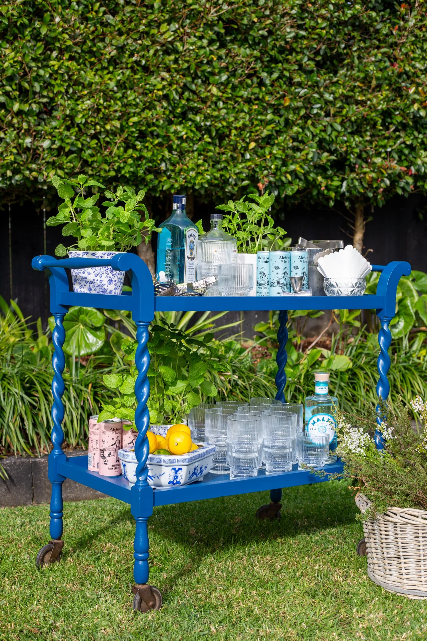 Fancy Neighbour Auckland Blue Bar trolley for hire