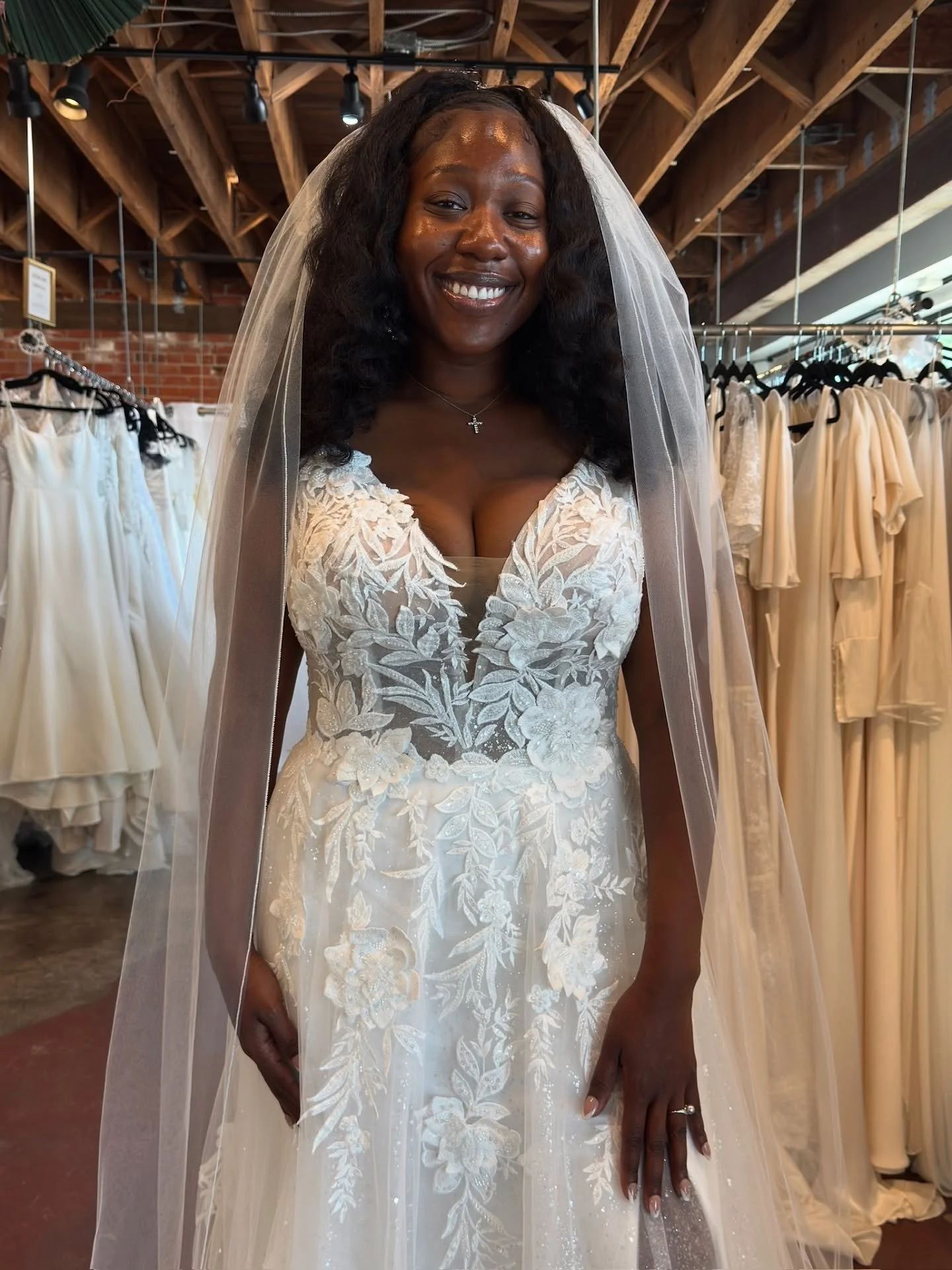Our Love Song collection is a series of gowns from multiple private collections hand picked by our team. Come check it out by making an appointment. Link in bio. 
.
.
.
#wedding #weddingdress #lovesong #weekendvibes #bridal #bridalwear #bridalgown #b