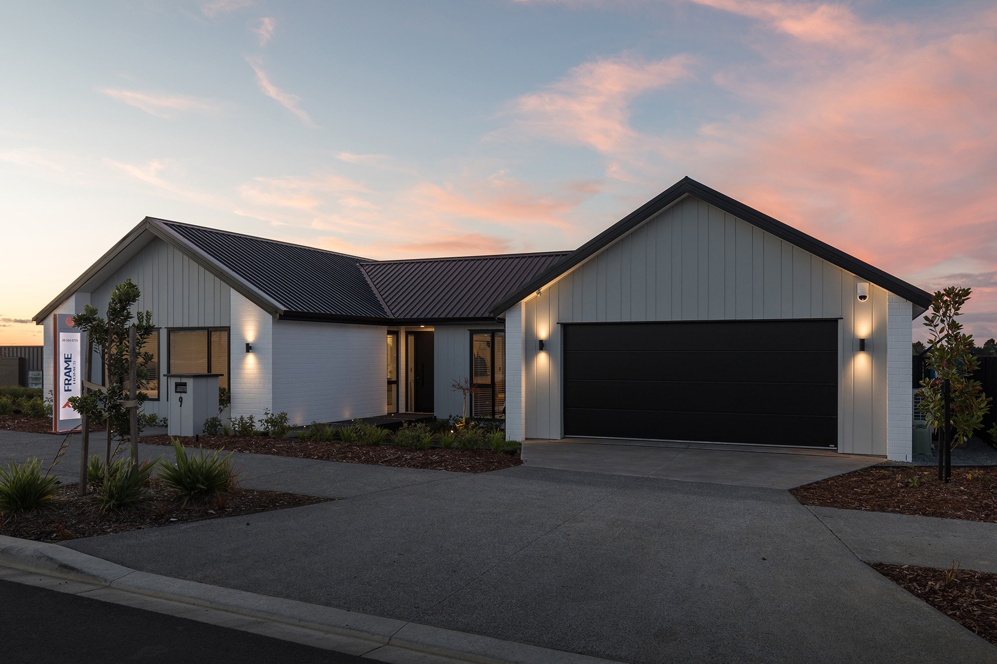 Evolve Architecture Frame Showhome-7.jpg