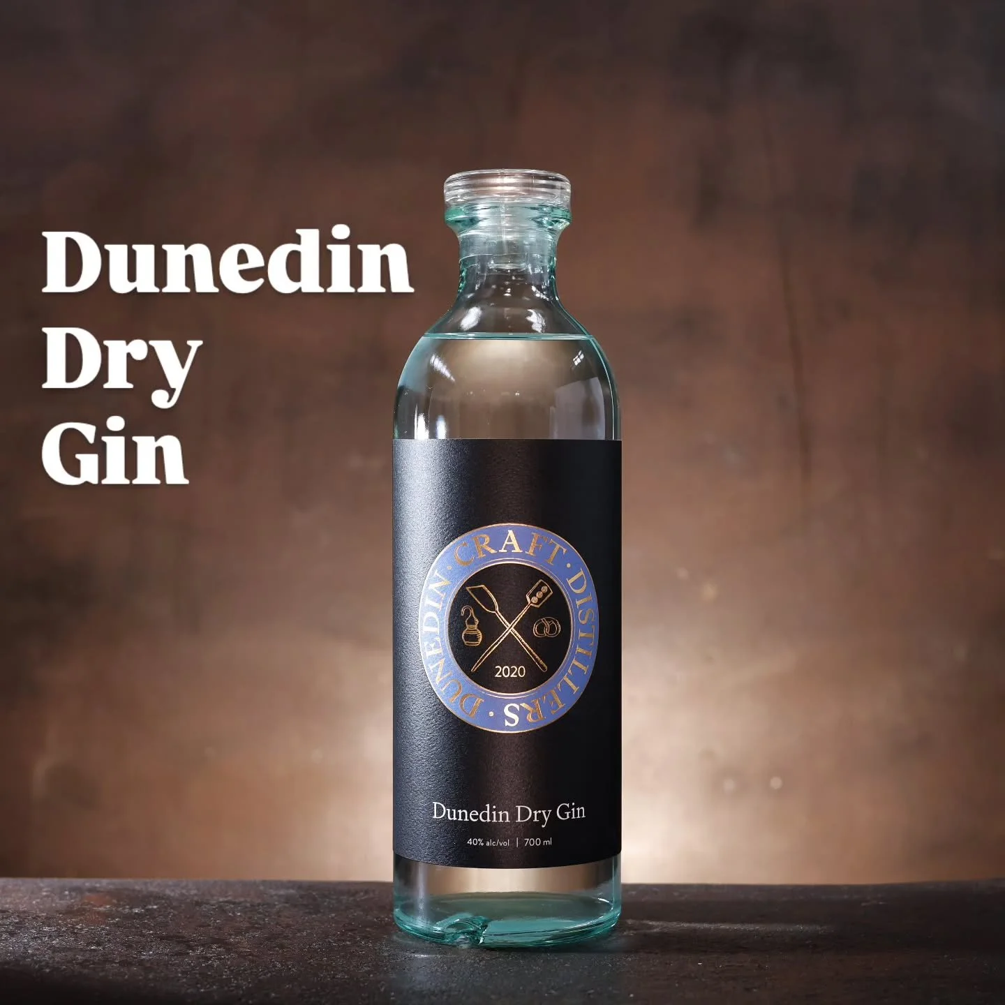No nonsense, juniper forward, with a bright citrus finish, our Dunedin Dry has just enough warmth and spice to take the chill off a brisk winter evening. 

Classic botanicals of juniper, coriander and citrus are steeped in our unique bread-base spiri