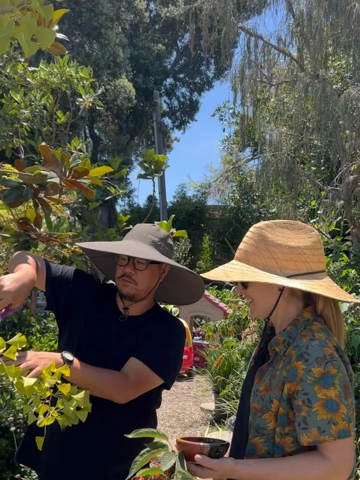 Magic, is all I can say about @sunflowerfarms_nursery 🌻

An absolute pleasure to meet and practice Tiger Blossom together and chat about ALL the things. Thank you so much Russell &amp; Kristin ❤️🌻 

Looking forward to what is ahead! 🌱