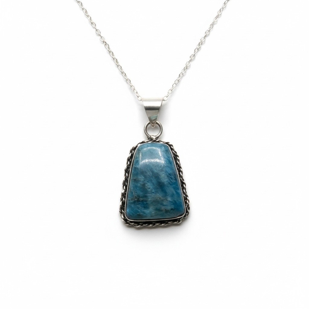 925 VINTAGE APATITE NECKLACE