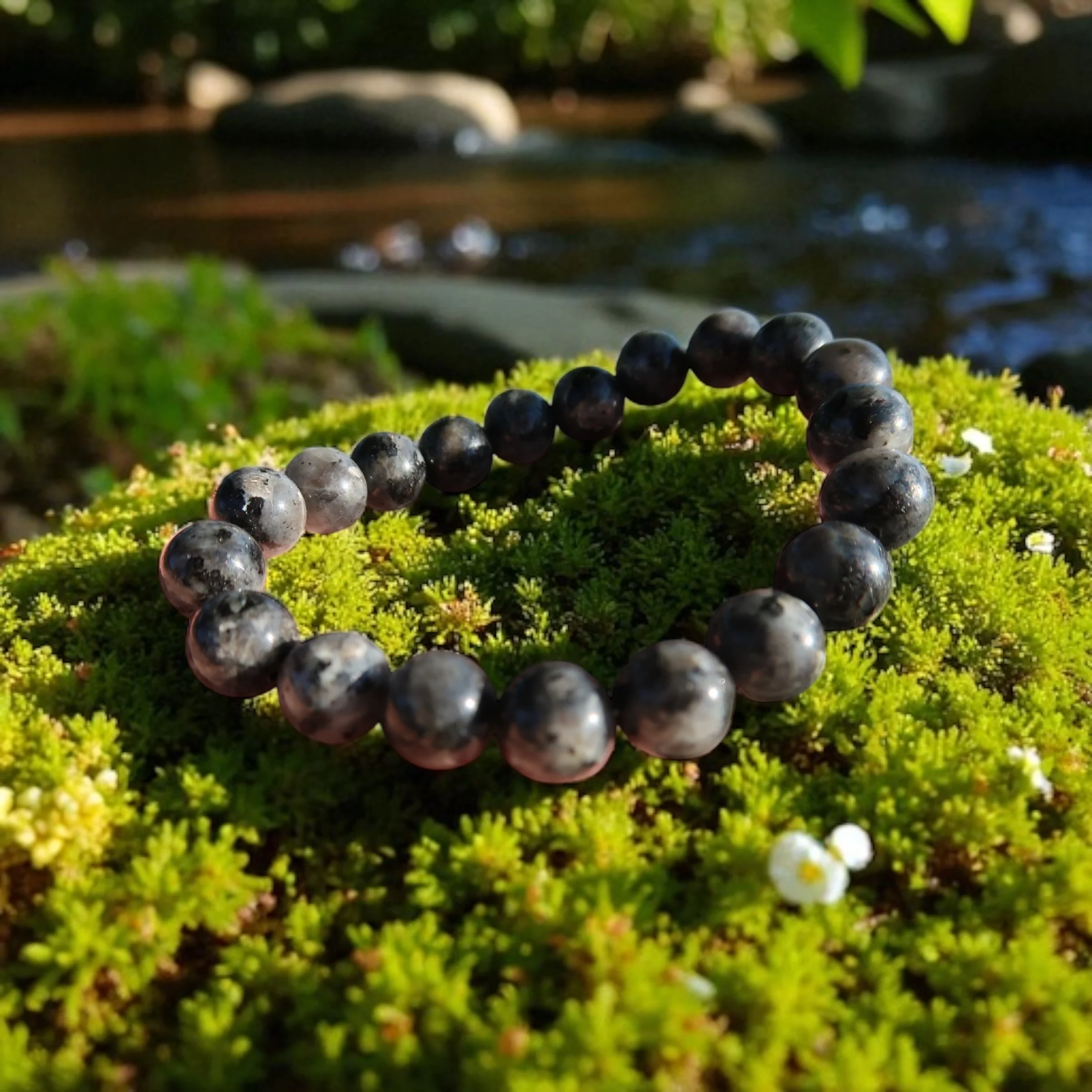NORWEGIAN MOONSTONE ‘LARVIKITE’ 10MM BRACELET