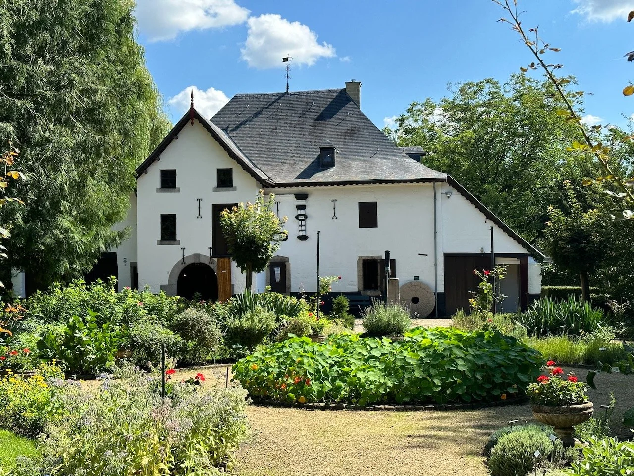 Kasteelthuin oud Valkenburg watermolen - 1.jpeg
