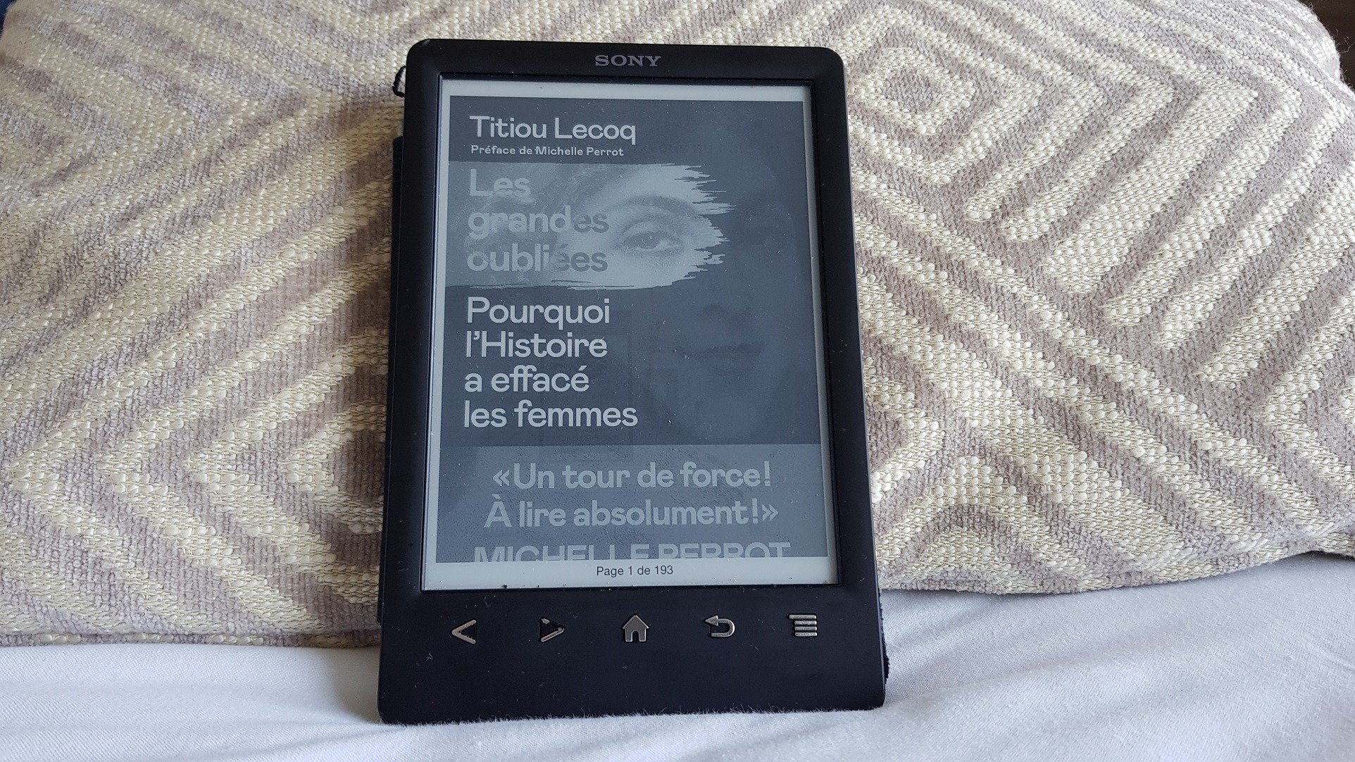 Les grandes oubliées Pourquoi l'histoire a effacé les femmes - Titiou Lecoq
