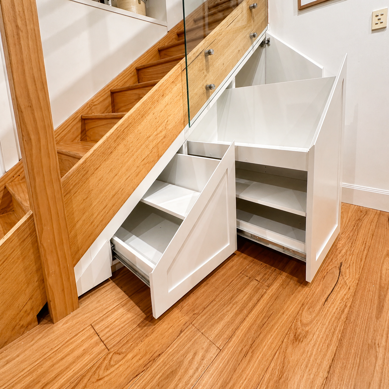 pull-out shoe storage Sydney bespoke under stairs storage _Sydney
