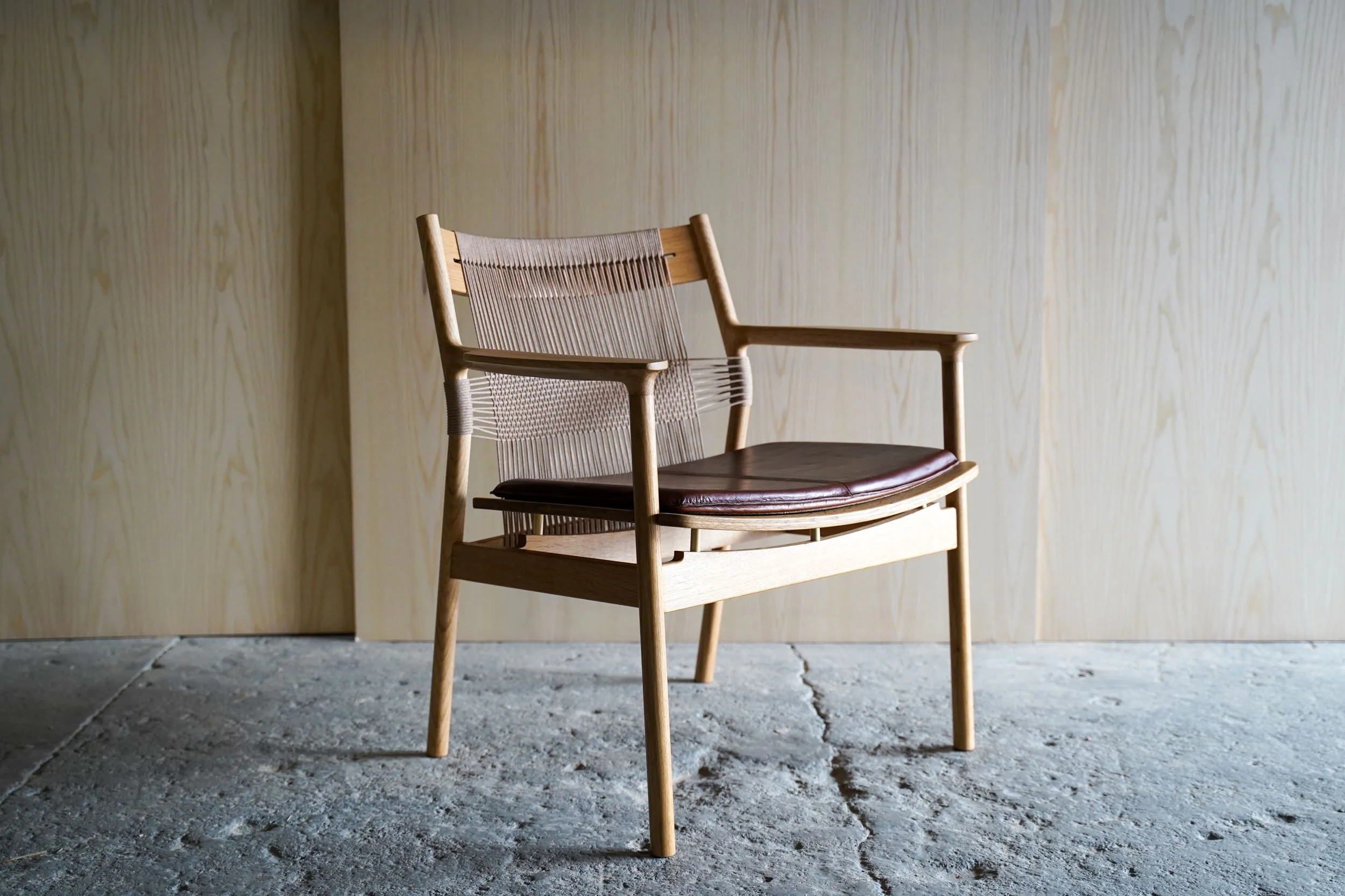 Whyman Furniture - Chord V2 WebOp (1 of 10).jpg