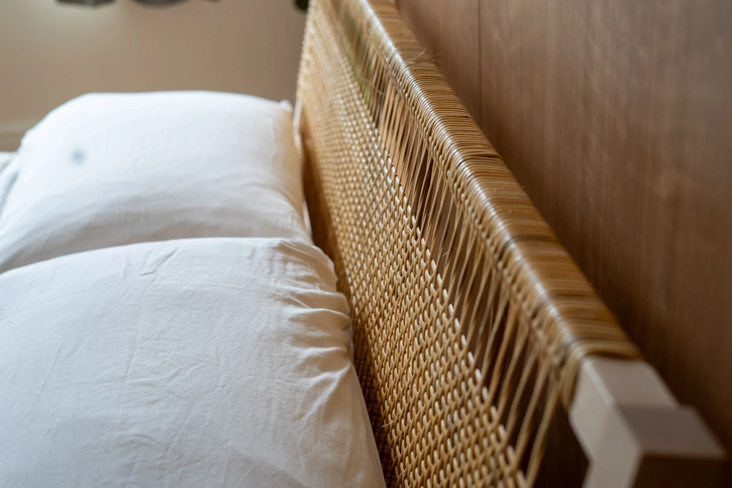 The Loom Bed 