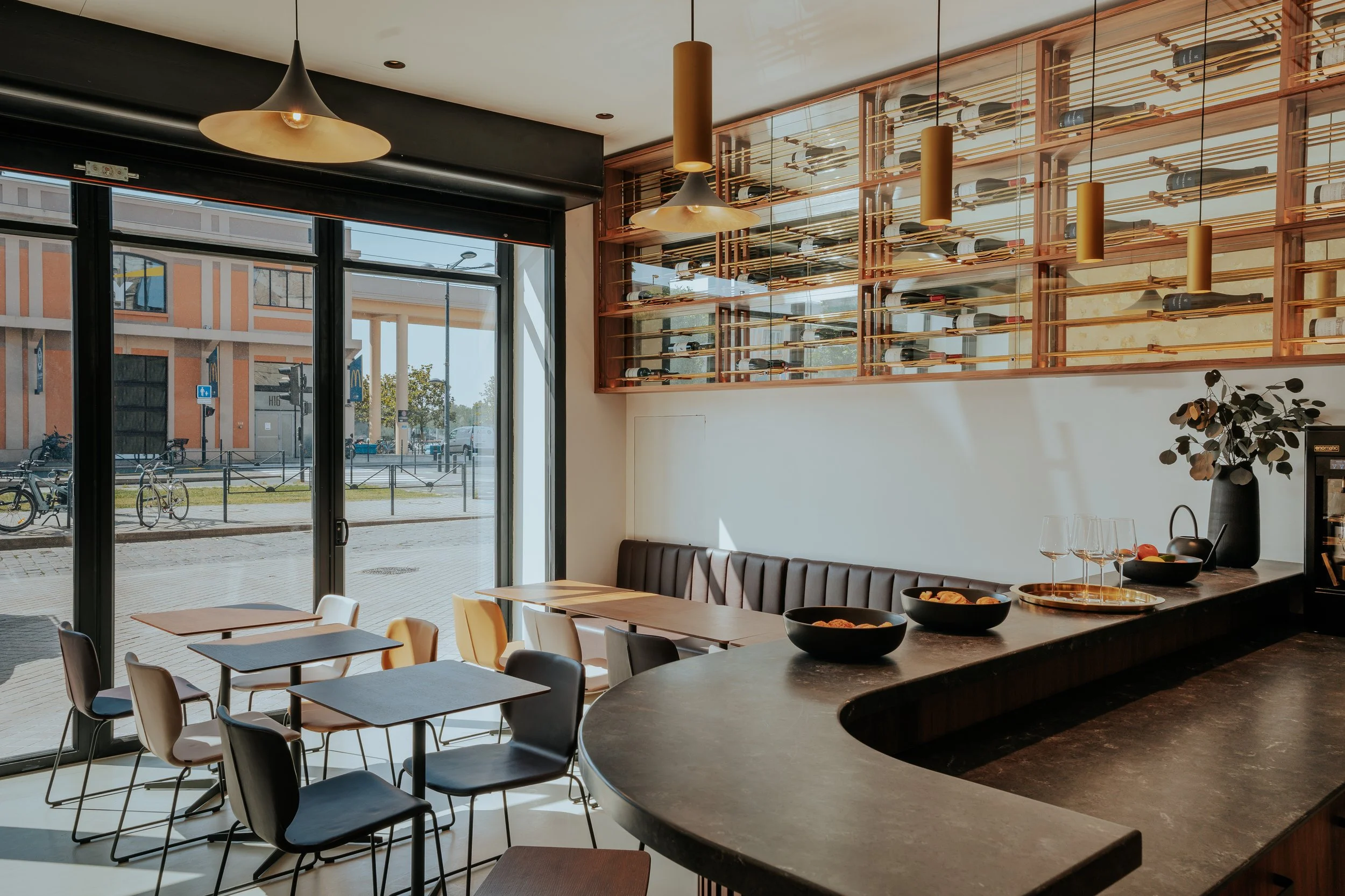 SMALL Bordeaux - Caféteria