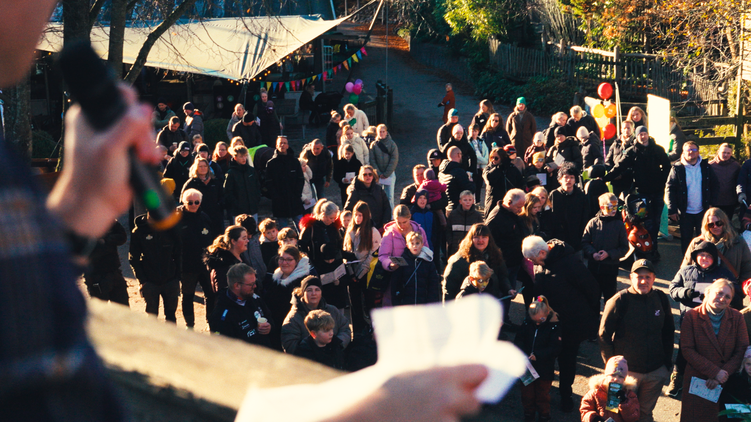 PORTRÆTTER V3.00_01_57_20.Still005.png