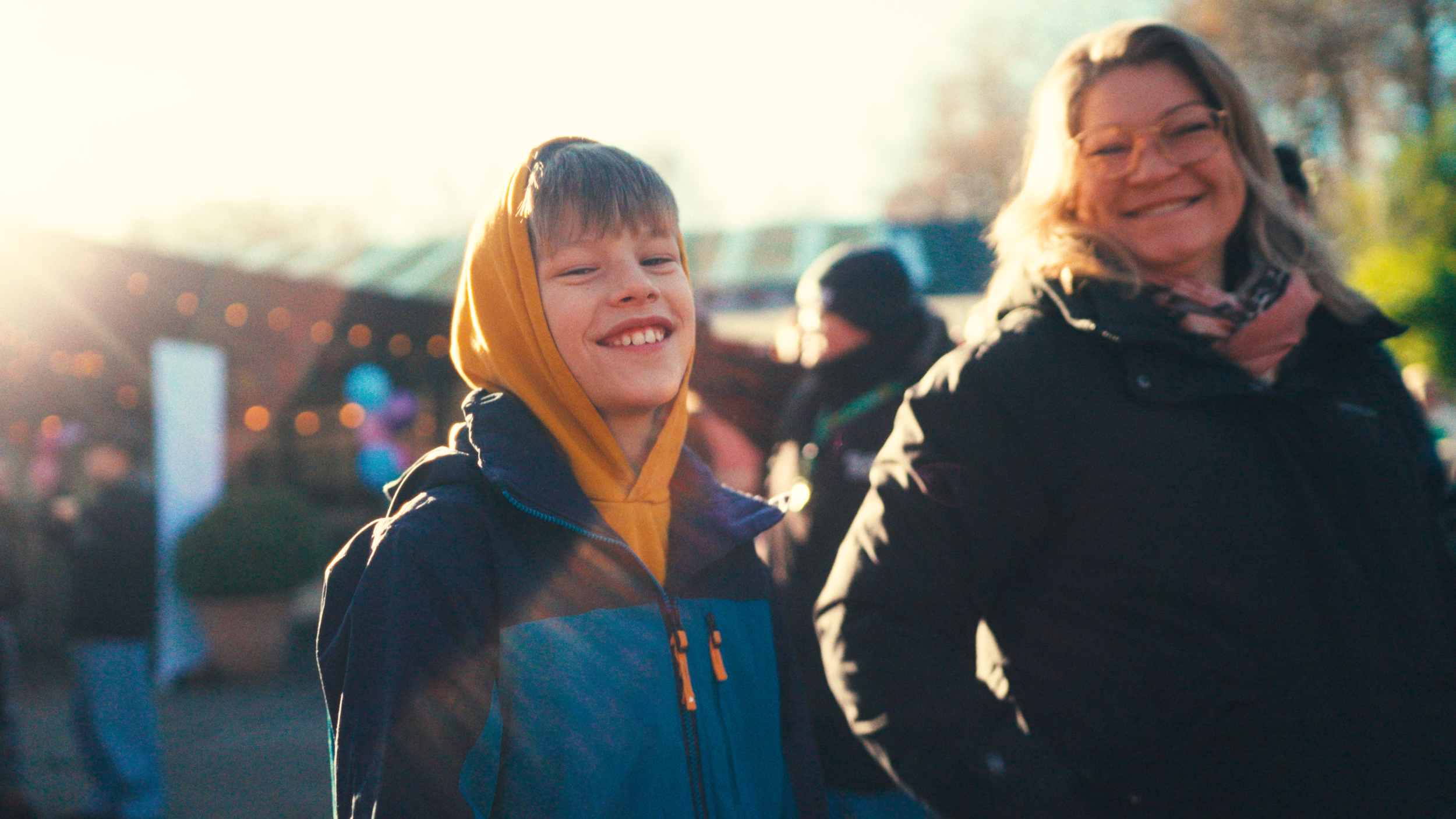 PORTRÆTTER V3.00_01_59_21.Still006.png