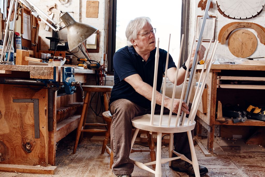 Large JPG-06_20160720S1_O&G_STUDIO_ASSEMBLING_CHAIR_095.jpg