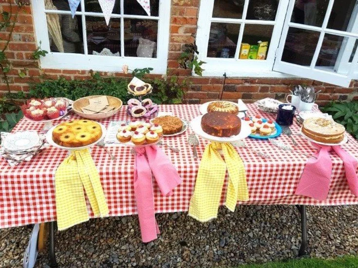 Vintage Tea in the Garden