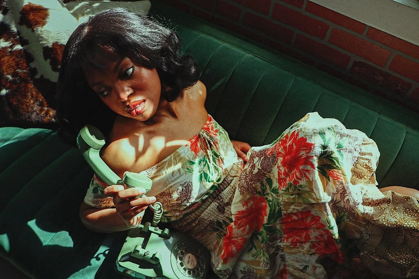 Lost in the moment or the conversation? Either way, MOYA is serving elegance and grace. 🌸✨ And if you haven&rsquo;t already, check out her track, &lsquo;Come On&rsquo;&mdash;trust me, it&rsquo;s a vibe. 

Rumor has it there&rsquo;s still time to gra