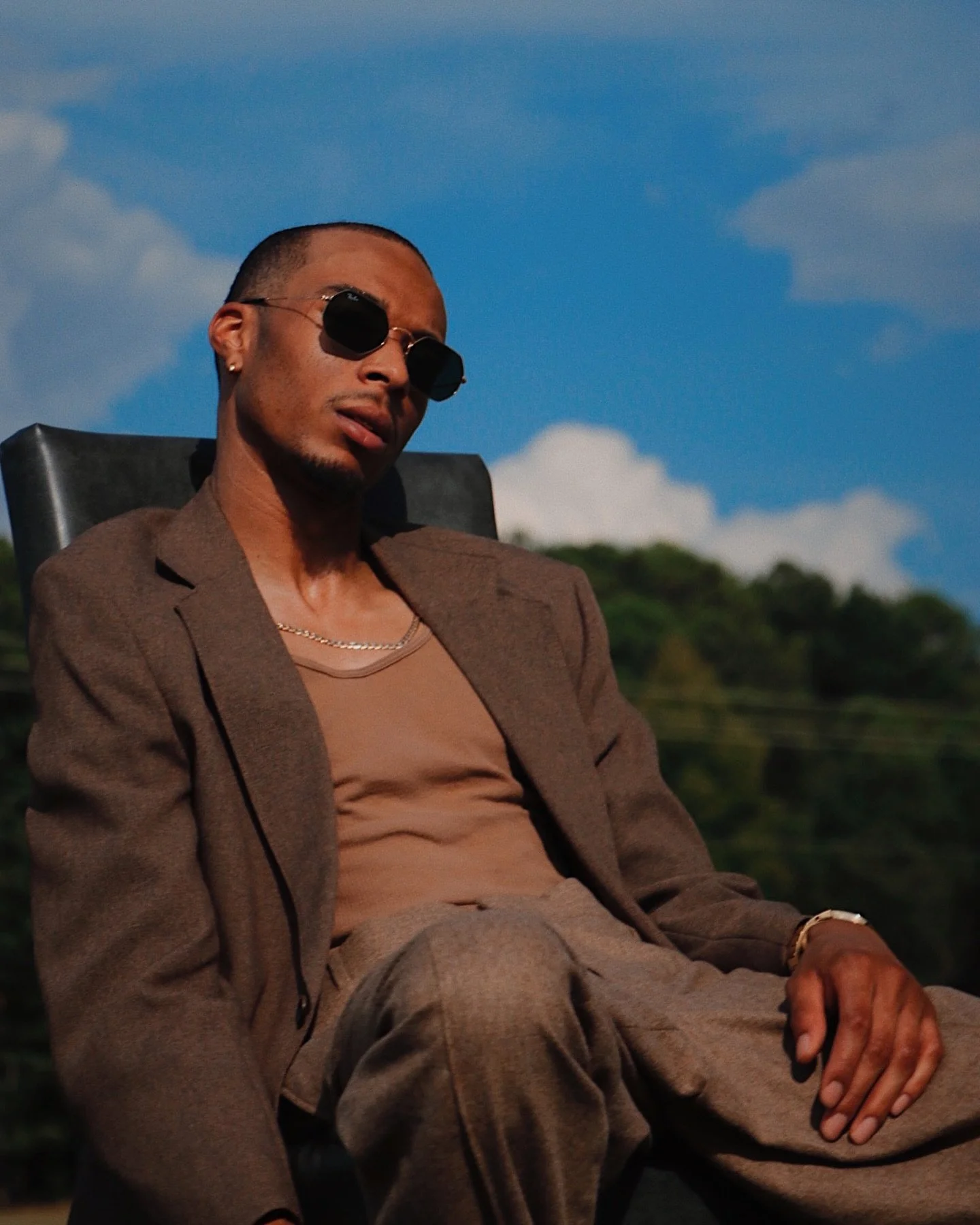 Moments of reflection, raw energy, and the vision to match. Every frame speaks for itself. 

This time, we&rsquo;re taking it beyond the lens&mdash;Bance bringing the vibe, and I&rsquo;m capturing it. Stay tuned for what&rsquo;s next.

#portraitvisio