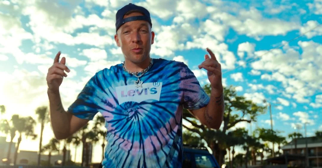 Stills from the &ldquo;Palm Trees Forever&rdquo; Official Music Video with California artist, Nova Coast. The video was shot along the Mississippi Gulf Coast in both Biloxi and Ocean Springs. 

Full video out NOW on YouTube! 

#mississippivideographe