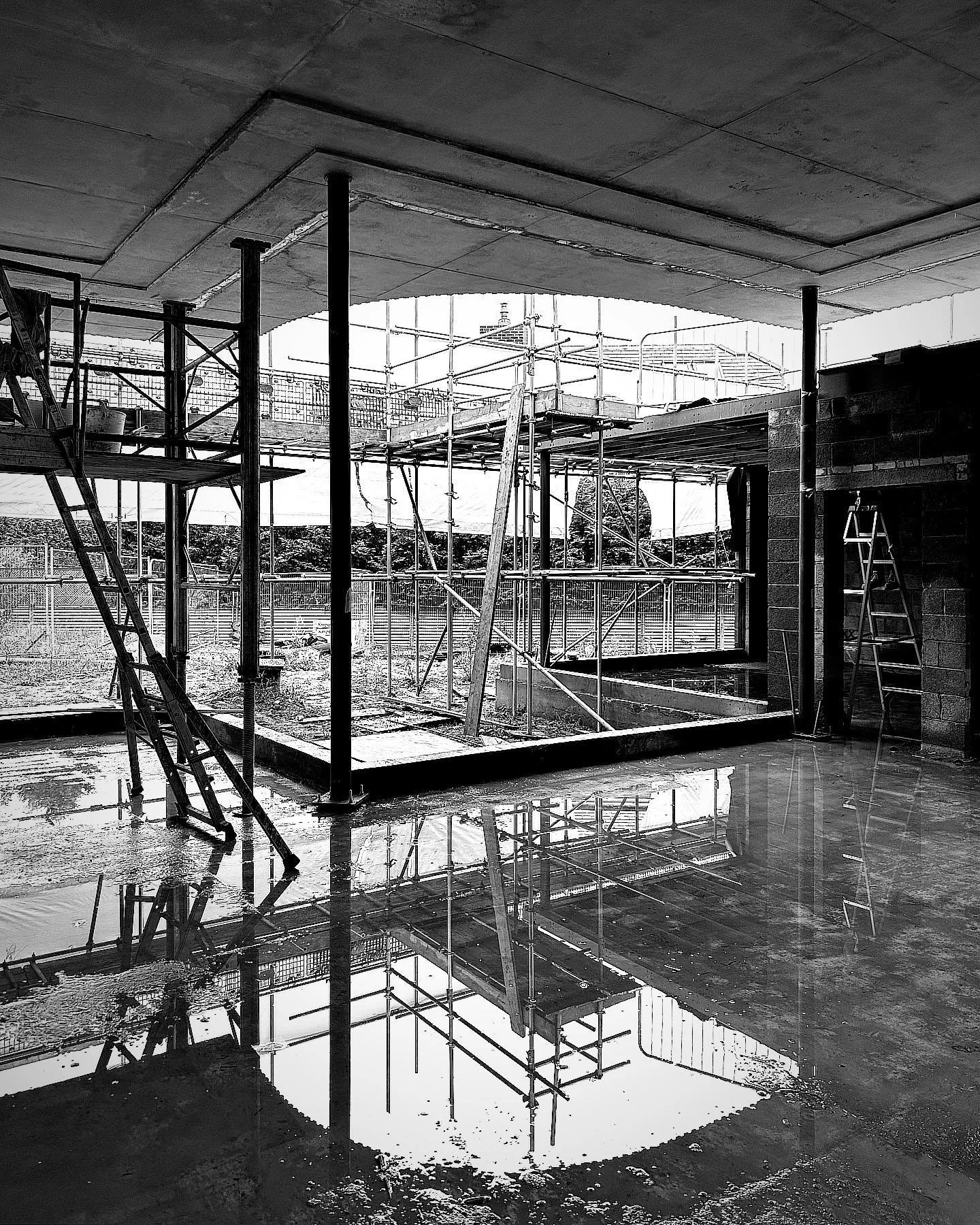 Residential architecture design, concrete roof, construction