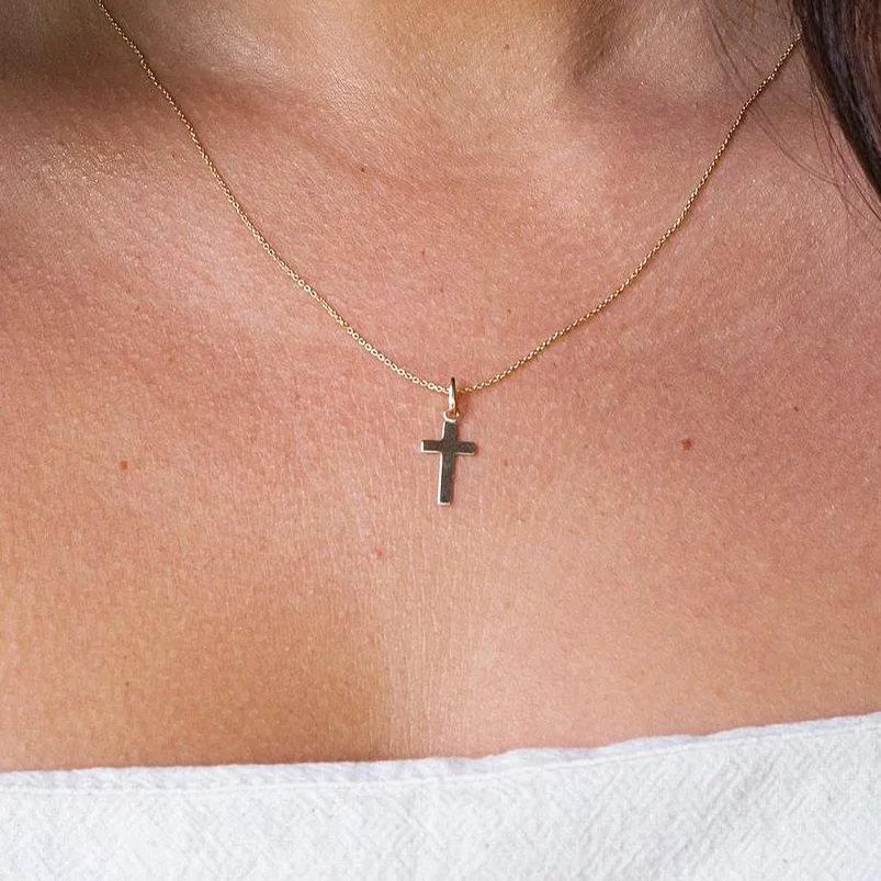 10k Solid Gold Classic Cross Pendant — Harmony Jewelry Co - Main Image