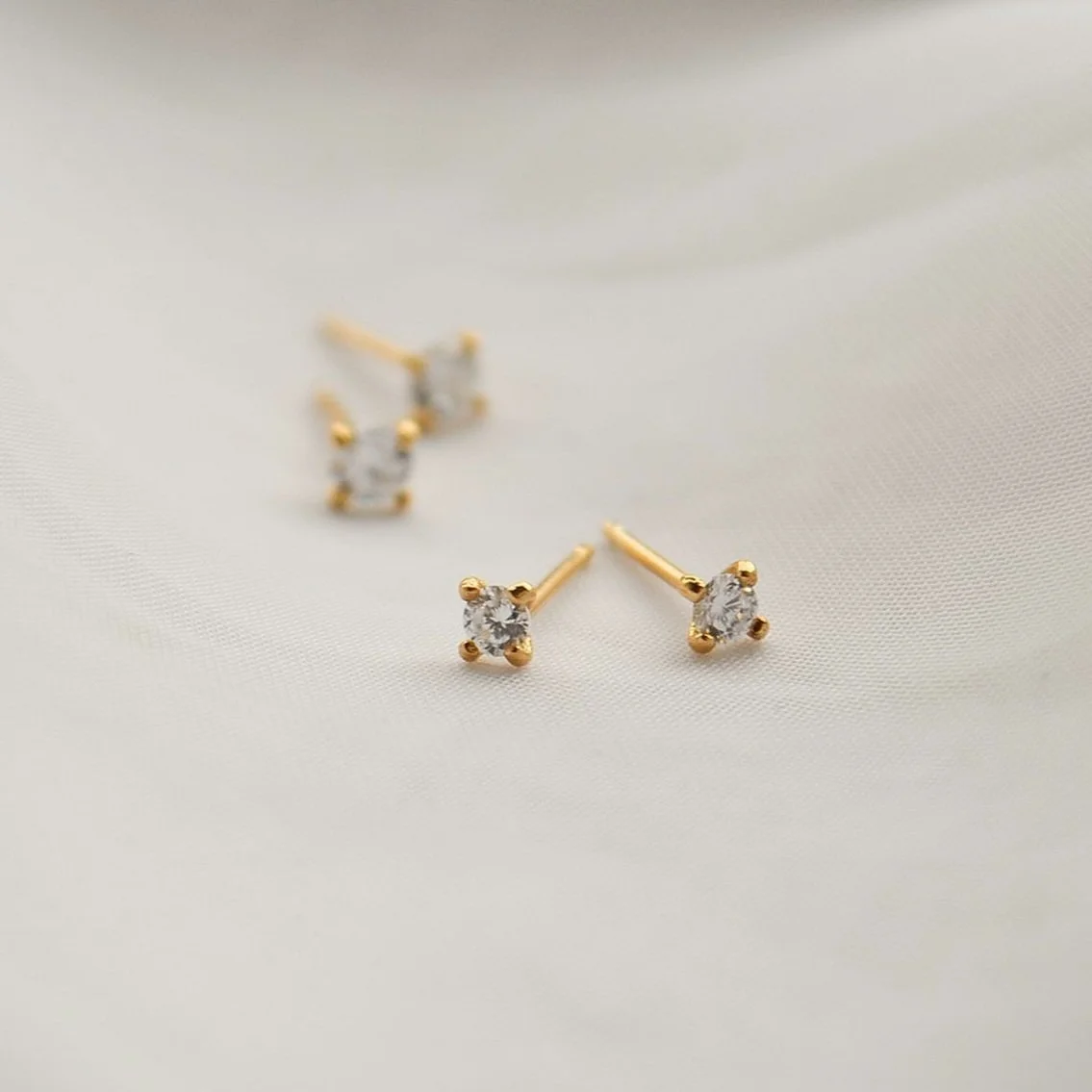 Studs%2BSolid%2BGold-18.jpg