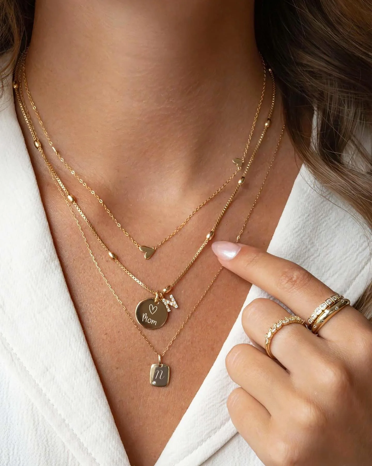 Personalize your stack, your way. Shop custom engravings in solid gold, sterling silver and gold plated.

#customengraving #personalizedjewelry #solidgold