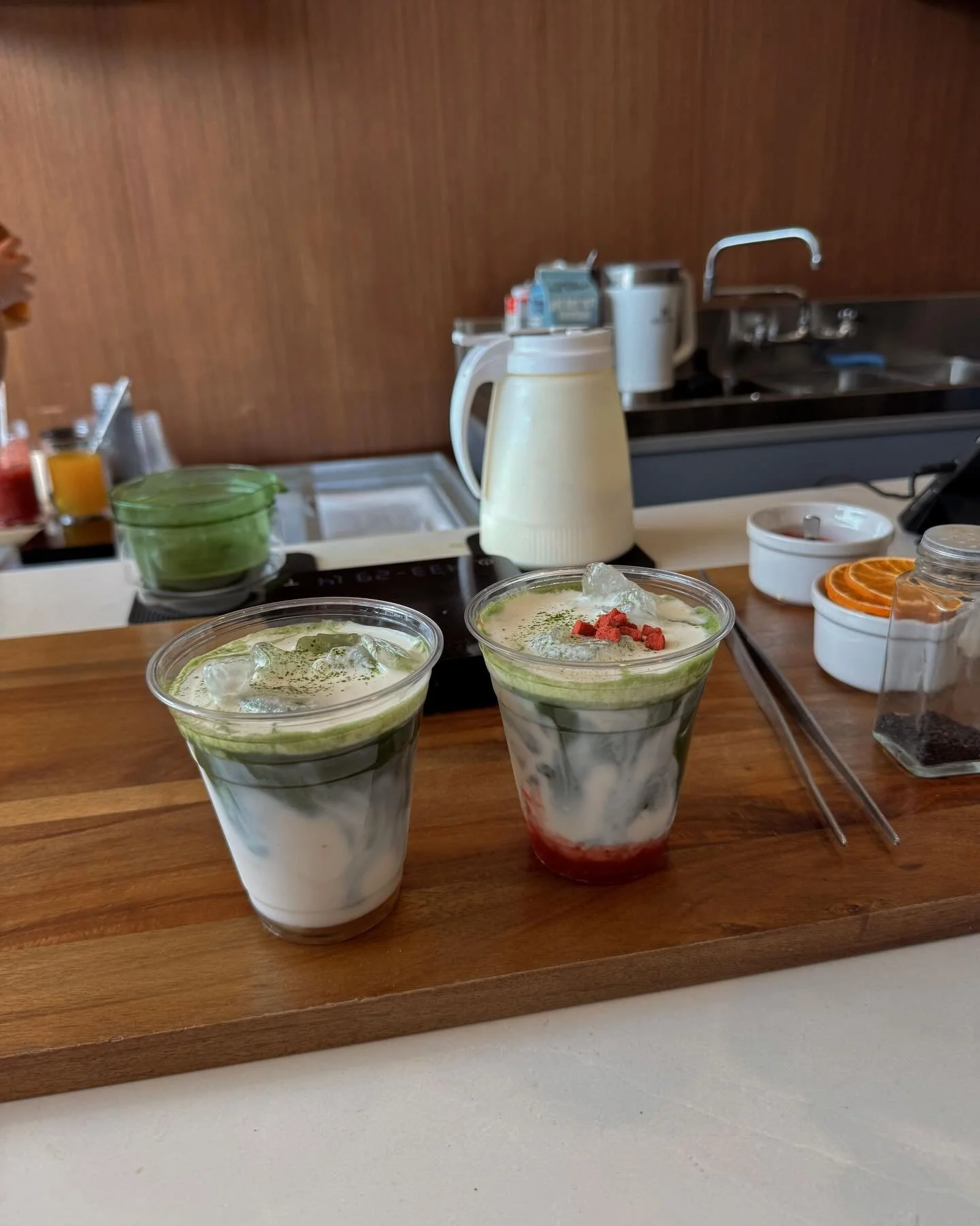 Rainy Fridays call for matchas 🍵