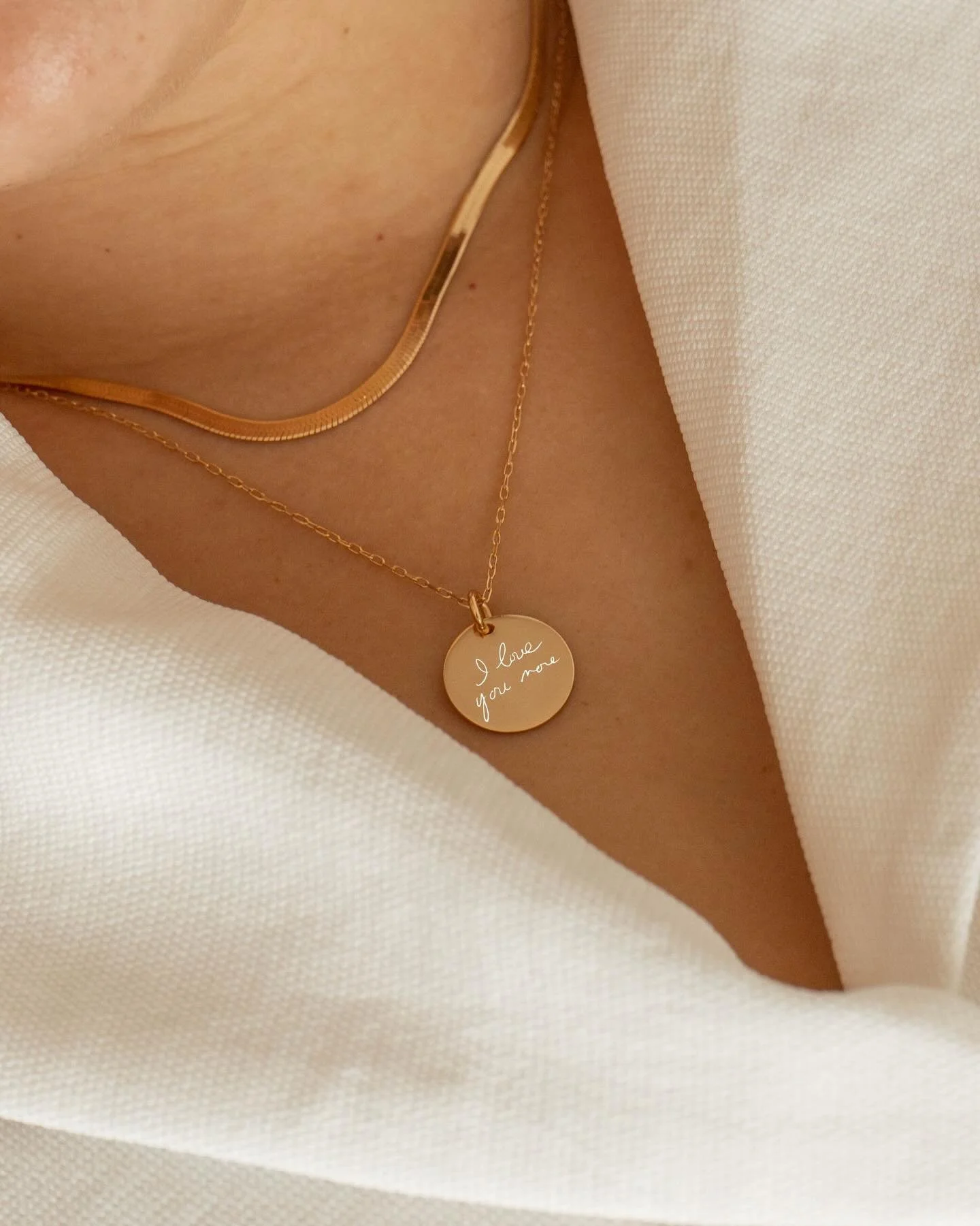 I&rsquo;m not saying you need this&hellip; but you need this🤍

#engravedjewelry #customjewelry