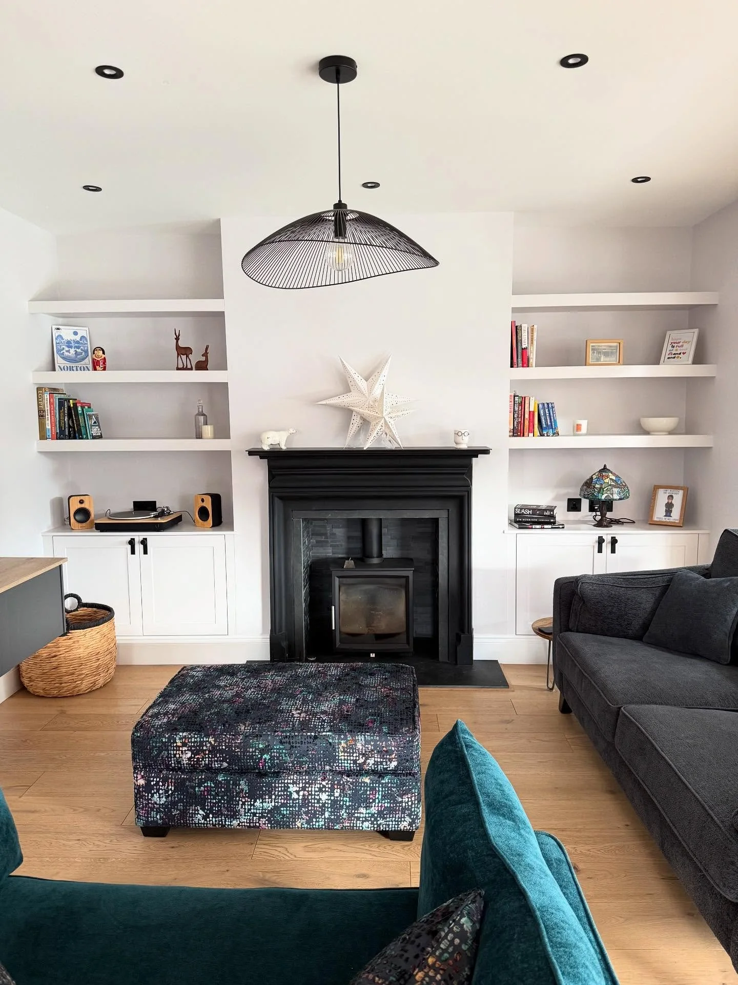 Freshly fitted ✨
We wanted to showcase these bespoke alcove units with shaker doors, floating shelves &amp; hidden dimmable LED lighting completed recently in our customers beautiful home 🫶🏻. Designed, manufactured &amp; installed by J Wilson Joine