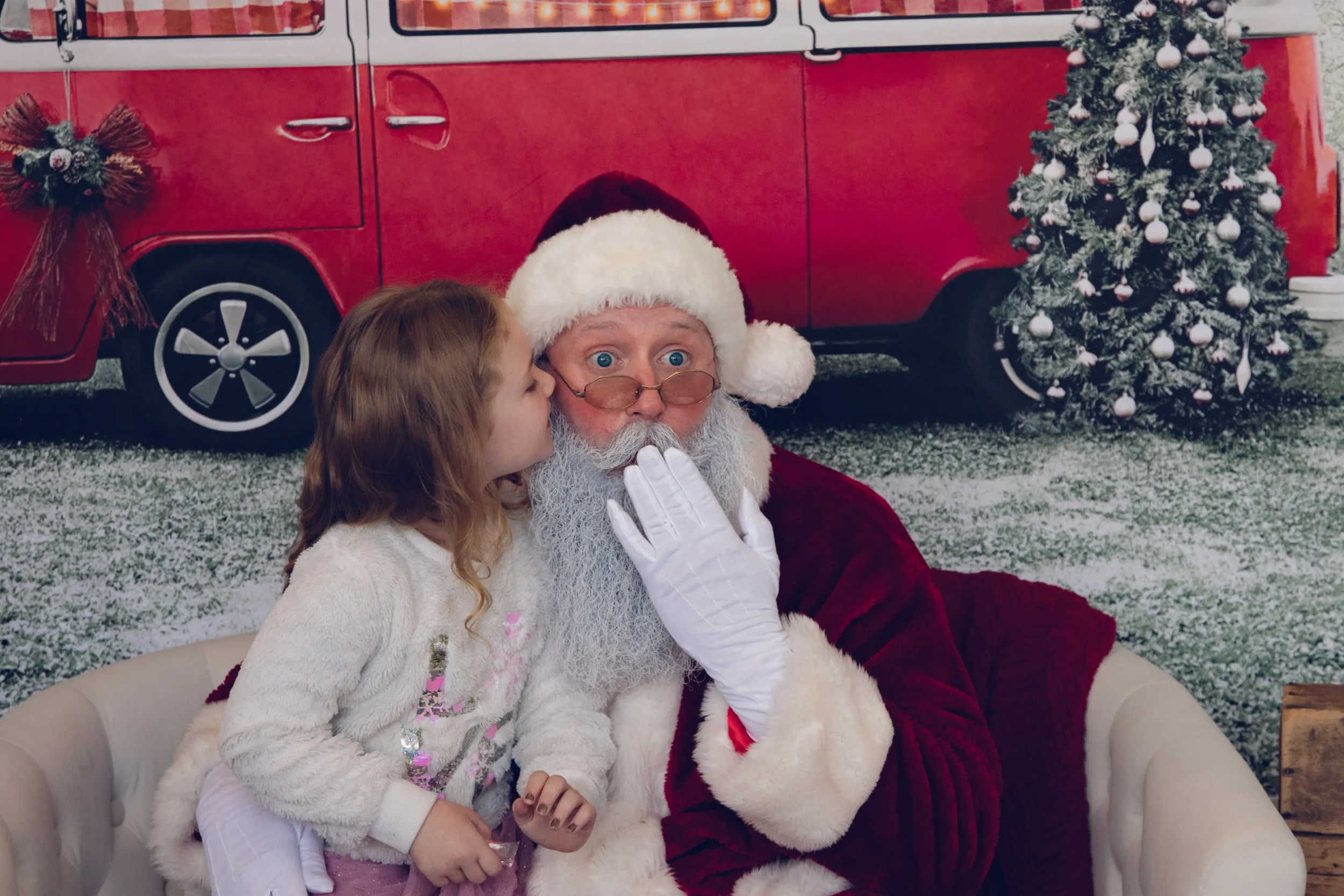 Santa Curtis Gallery Pic 18.png