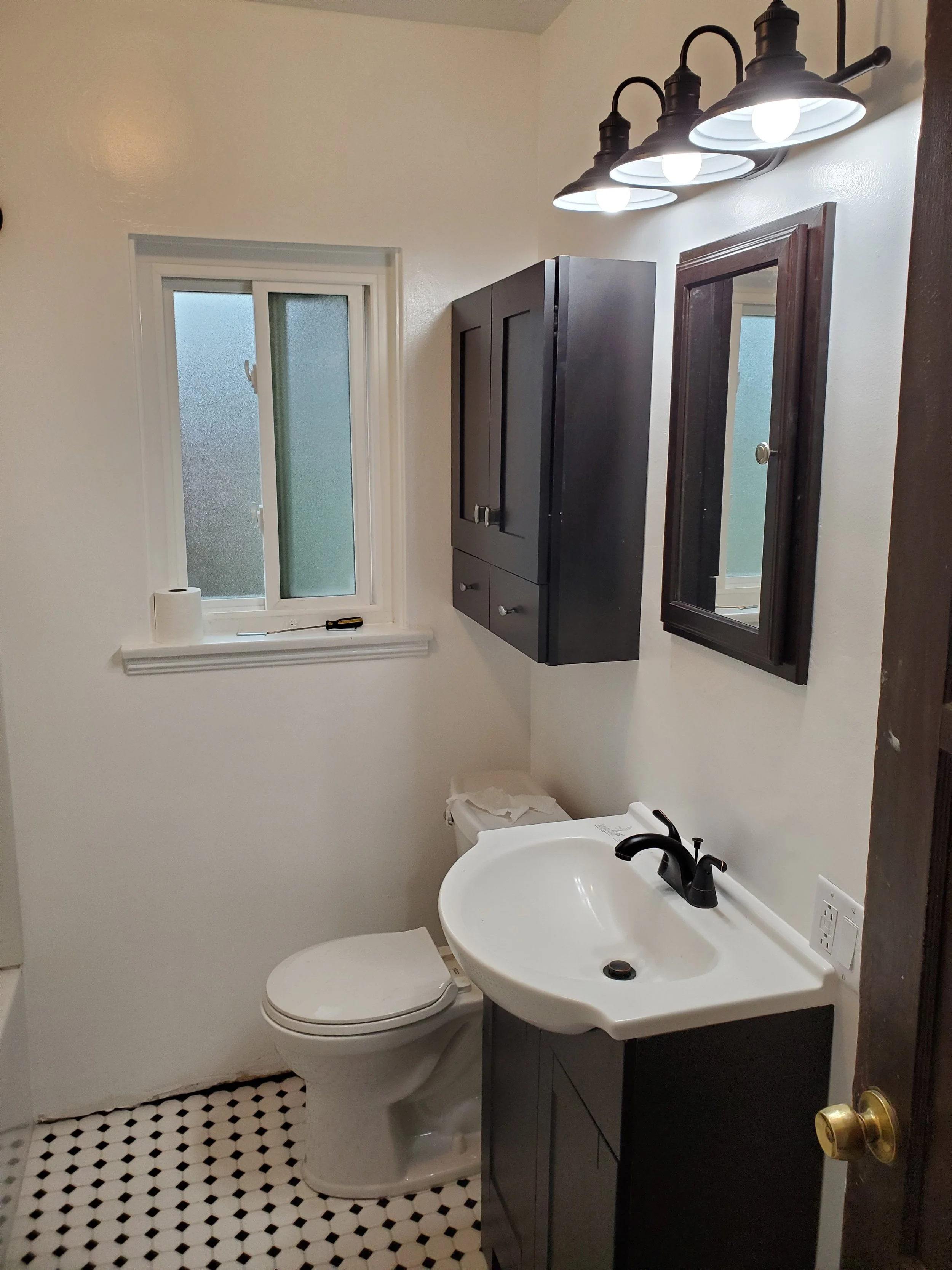 Bathroom renovation in San Bernardino, CA