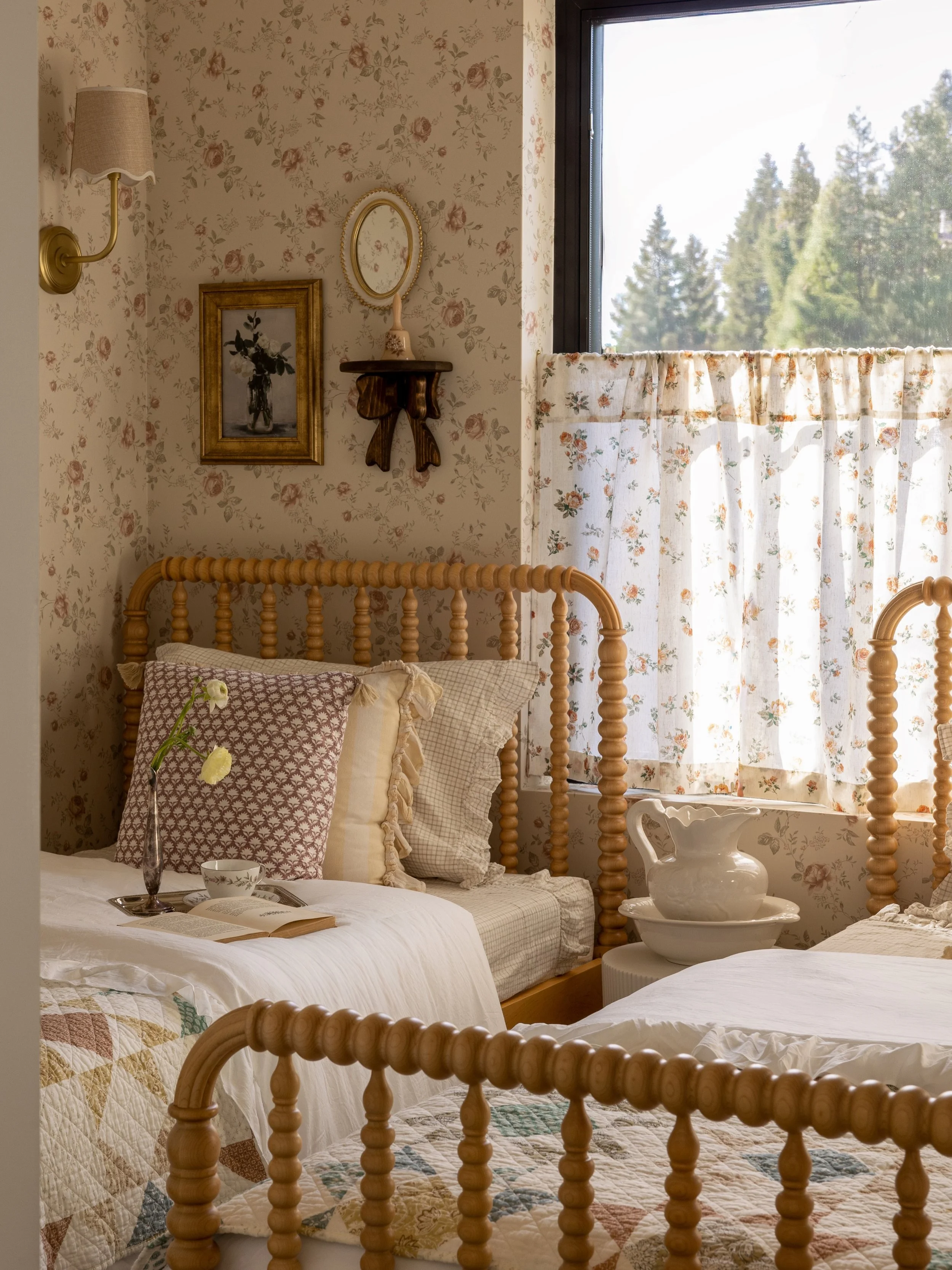 A little pattern play, a little vintage charm, and a whole lot of pretty! This little girl&rsquo;s room was designed to feel whimsical, playful, and timeless all at once.

girls bedroom / whimsical interiors / pattern play / vintage-inspired interior