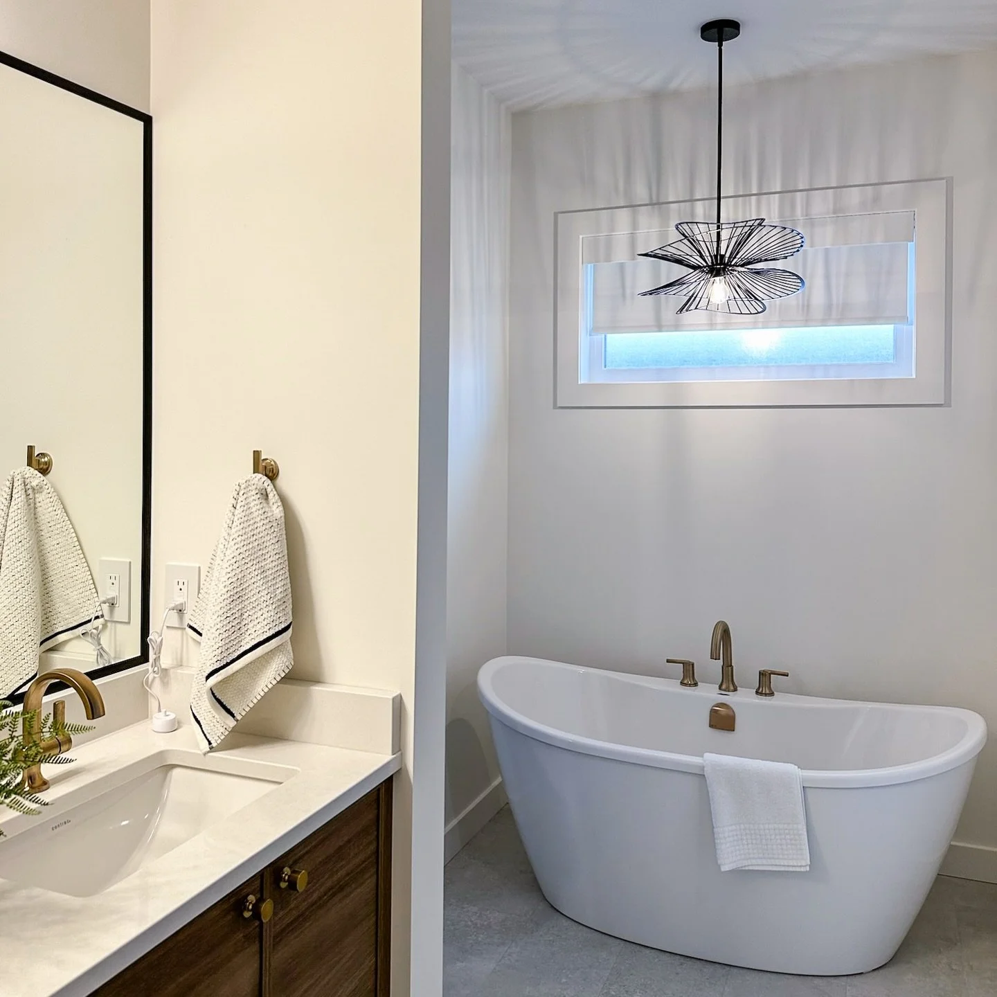 Small room. Smart solution. 

#ModernHomeDesign
#LuxuryInteriors #SmartHomeStyle