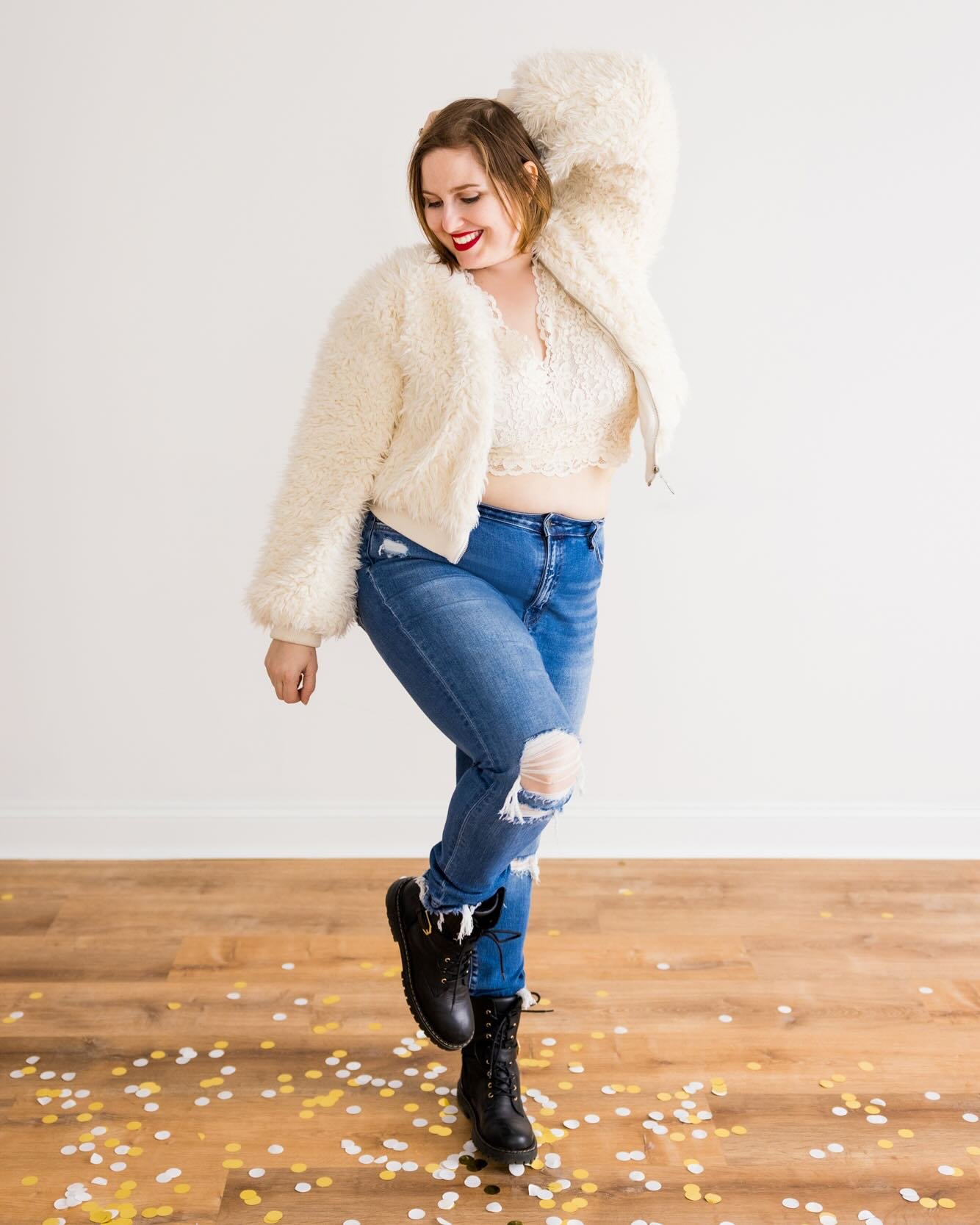 C E L E B R A T E 🍾✨🎂💝

Because it&rsquo;s our founder + CEO&rsquo;s birthdayyyy 🥳🥳🥳

To know Natalie is to love her &mdash; truly. If you&rsquo;ve been photographed, coached, loved, empowered, employed, befriended by Nat, you&rsquo;ve felt jus