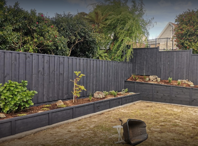 River Road retaining wall.PNG