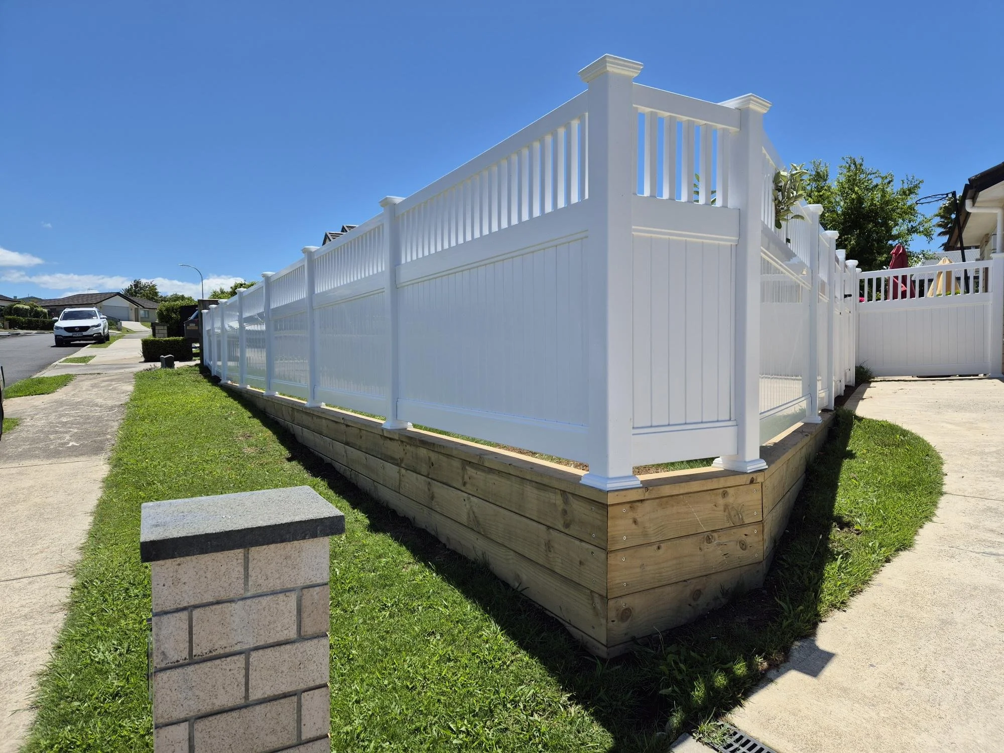 retaining wall + PVC