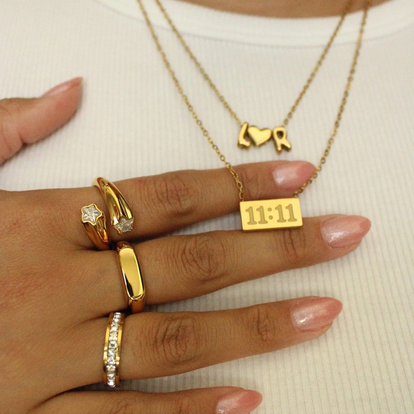 Would plan a whole outfit around these rings💫

-Cosmic 
-Lariet *new*🫣
-Diamond

SHOP OUR RING SECTION⬇️
foreternityshop.com