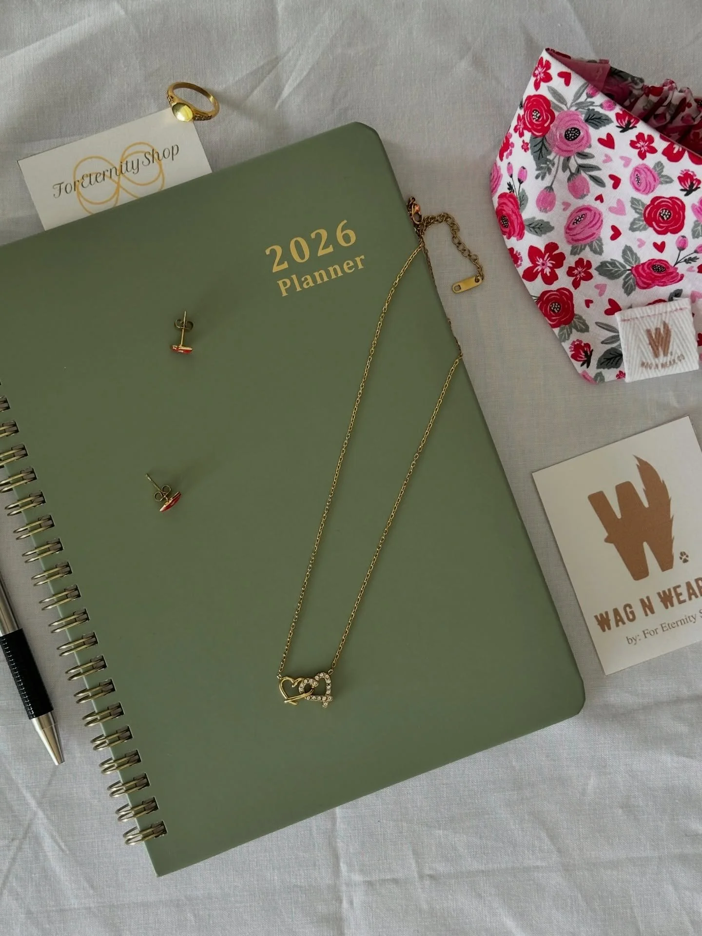 Welcome, 2026🤭

Stepping into the year with big plans, new styles, and a little something extra✨
A new chapter is coming&hellip; and it&rsquo;s wag-worthy.🐾

Follow @wagnwear.co