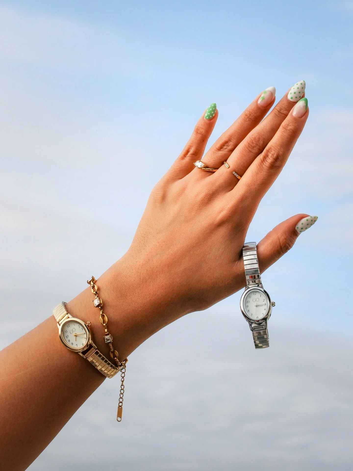 Time looks different this year.⏳
The Signature Watch joins For Eternity Shop this Friday✨