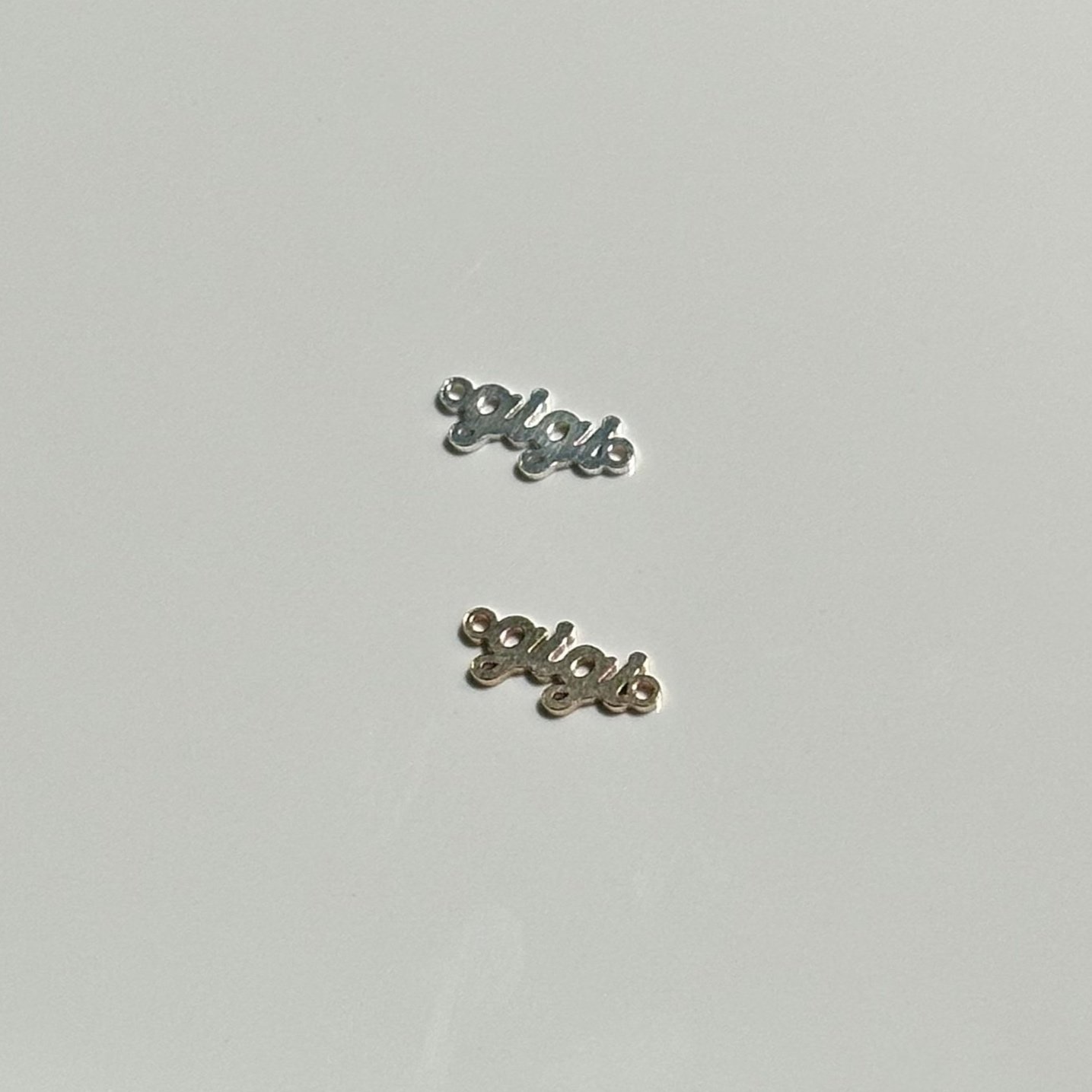 “Gigi” Connector