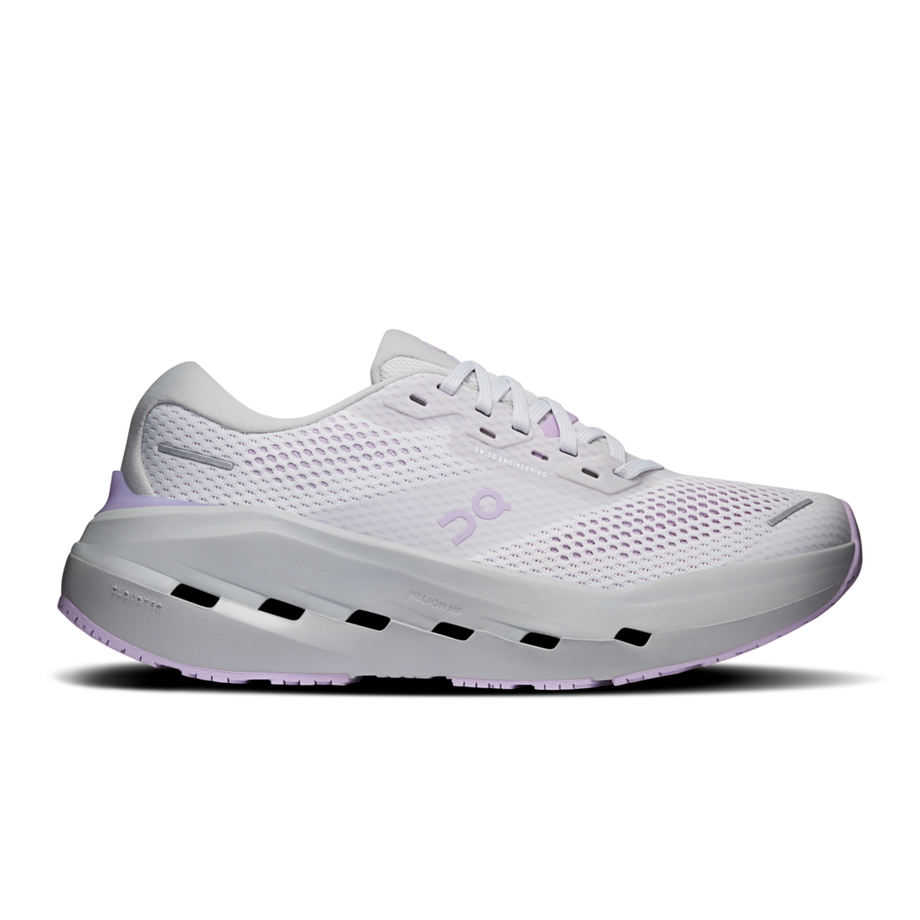 Create Small PNG-3WG30165399-cloudrunner_3_max-fw26-frost_verbana-w-1x1-d.png