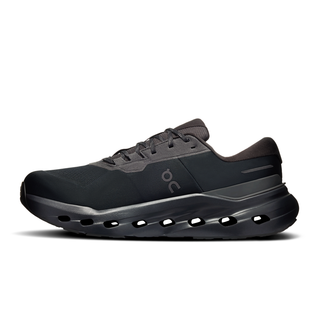 Create Small PNG-3MG10101043-cloudrunner_3_waterproof-fw26-black_black-m-1x1-g4.png