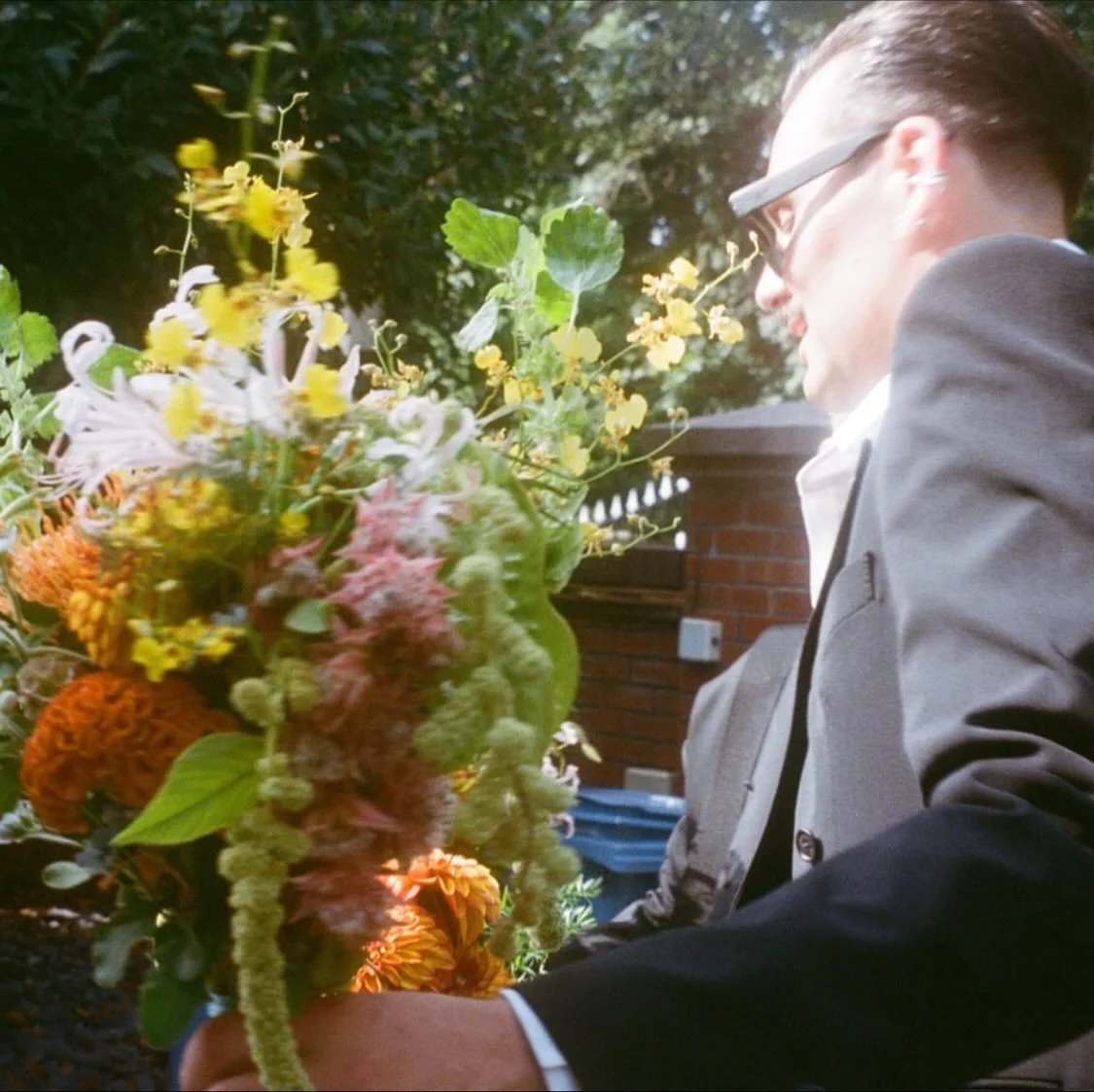 BIG BOY BLOOMS for Dan &amp; Pat

Whose wedding flowers demanded attention in a big way and fit the theme and couple to a T. 

The brief was definitely go BIG, yet every single stem and flower was thoughtfully put together by @bigboyblooms with the g