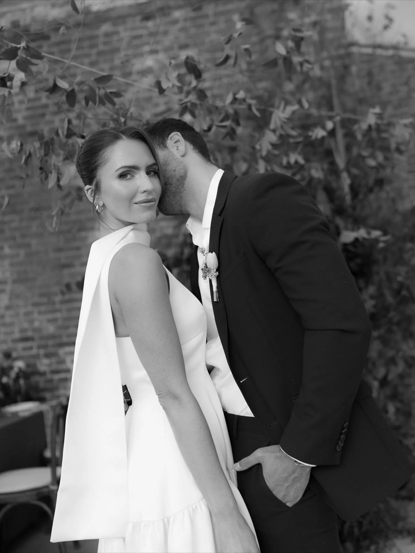 Always make sure to build in quiet moments during the day made just for the two of you.

Those moments to appreciate what your day means to you and those lucky enough to spend it with you. 

Delicate details and softness, with a side of &lsquo;cat th