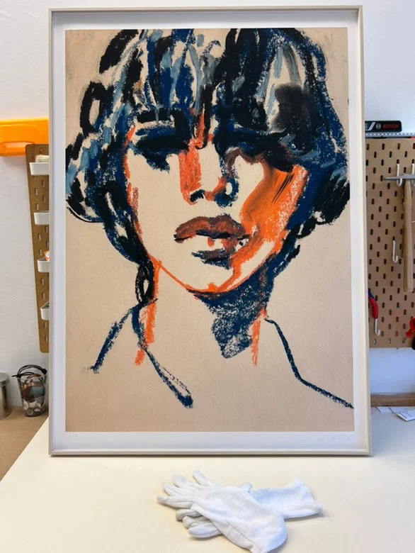 Yin and Yang framed by LeCadre München