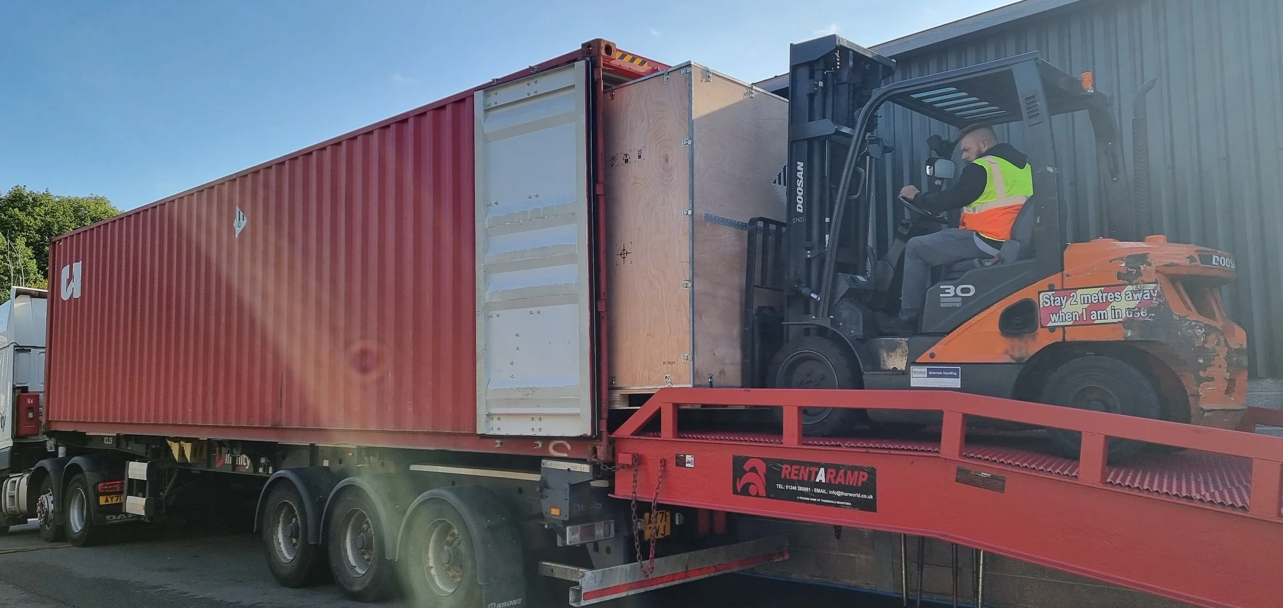 ccw-services-haulage-container-southampton.jpg