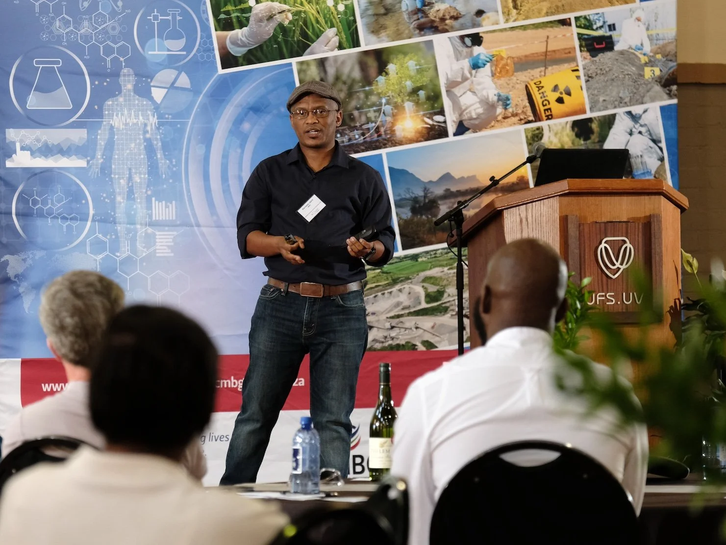  Kerneels Jaars gives insight into volatile organic compounds and ozone, as part of the atmospheric work driven by NWU. 